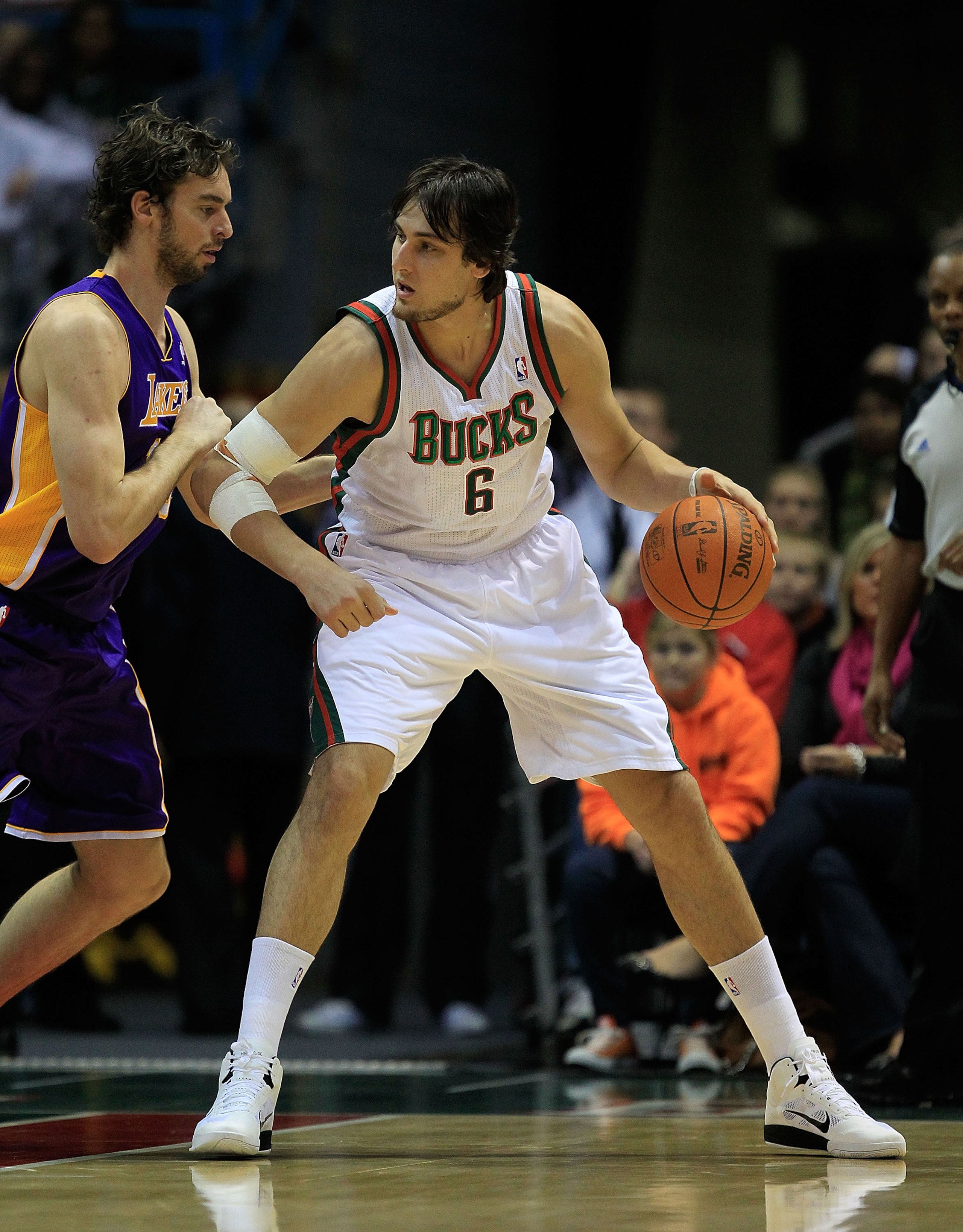 MILWAUKEE, WI - NOVEMBER 16: Andrew Bogut #6 of the Milwaukee Bucks moves against Pau Gasol #16 of the Los Angeles Lakers at the Bradley Center on November 16, 2010 in Milwaukee, Wisconsin. The Lakers defeated the Bucks 118-107. NOTE TO USER: User express