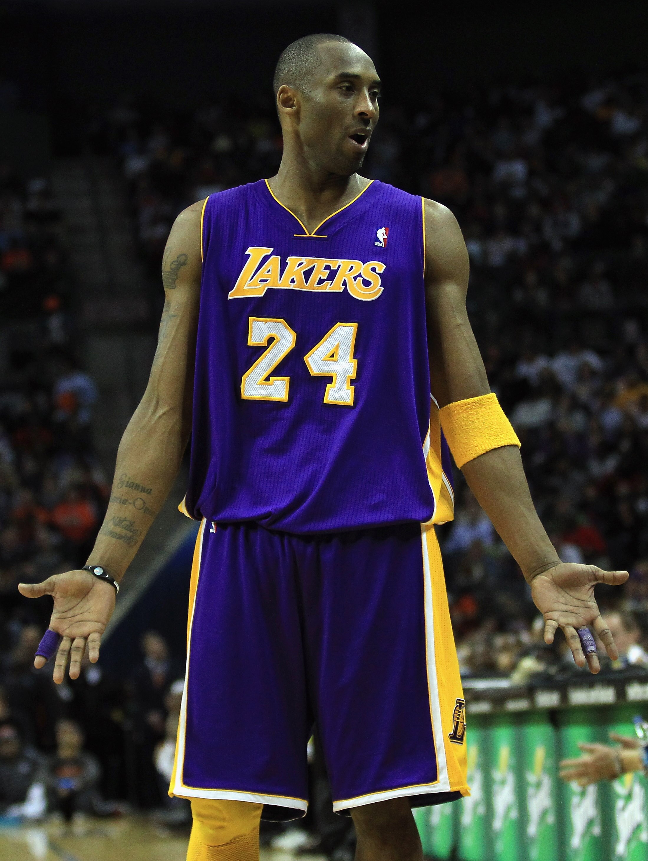 CHARLOTTE, NC - FEBRUARY 14:  Kobe Bryant #24 of the Los Angeles Lakers reacts as he looks to his bench against the Charlotte Bobcats during their game at Time Warner Cable Arena on February 14, 2011 in Charlotte, North Carolina. NOTE TO USER: User expres