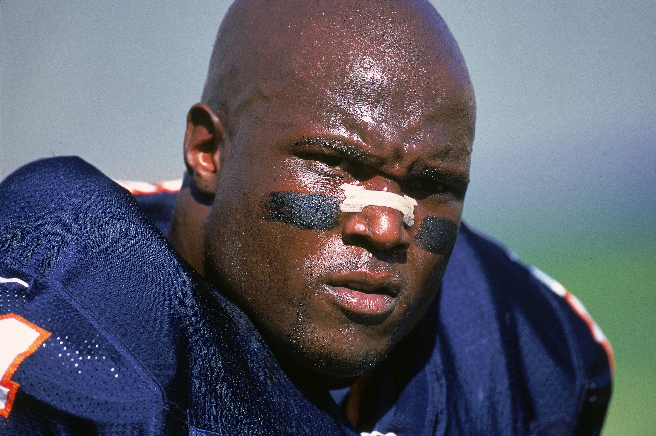 17 Sep 2000:  A close up of Curtis Enis #44 of the Chicago Bears as he looks on from the sidelines during the game against the New York Giants at Soldier Field in Chicago, Illinois. The Giants defeated the Bears 14-7.Mandatory Credit: Jonathan Daniel  /Al