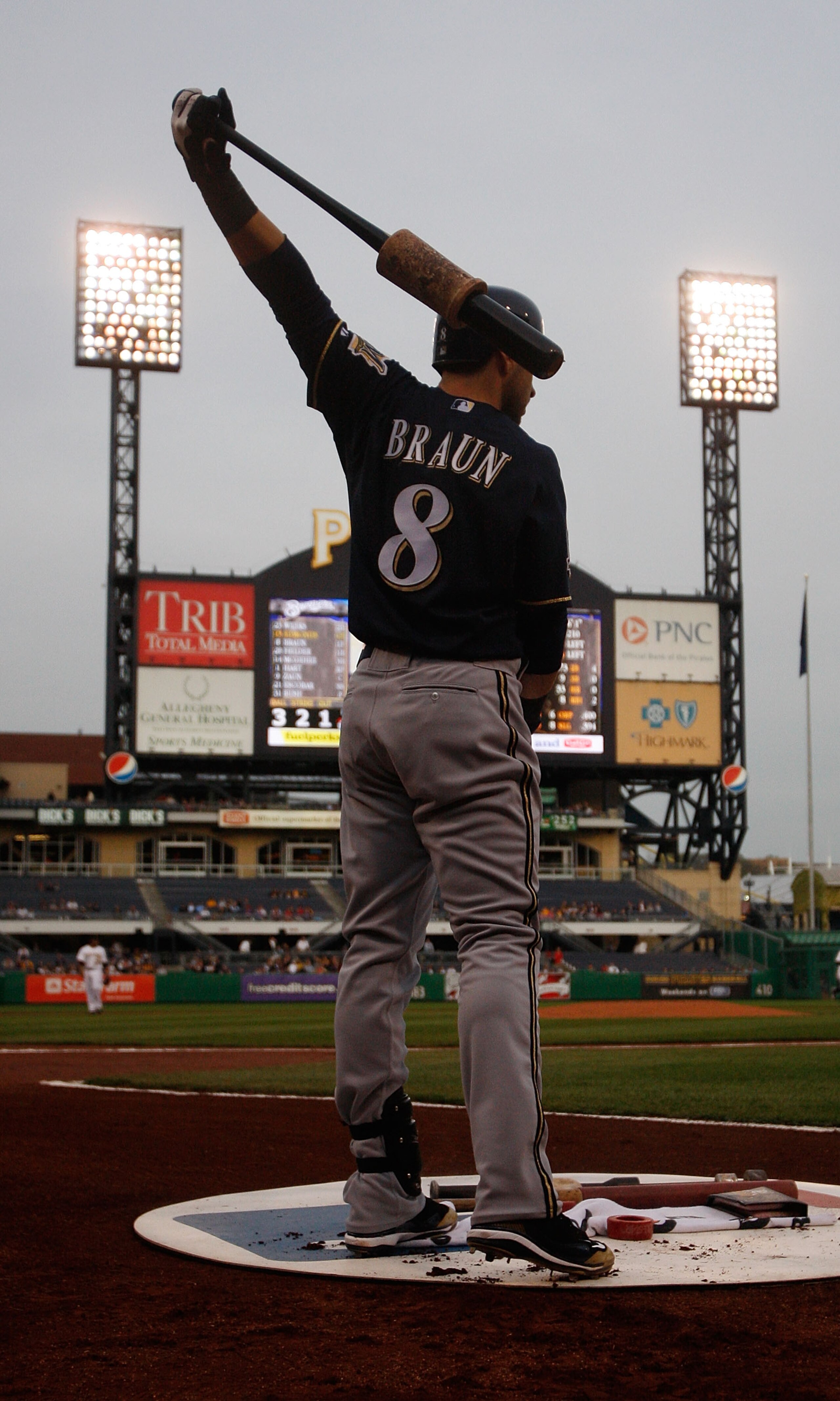 PITTSBURGH - APRIL 20:  Ryan Braun #8 of the Milwaukee Brewers stands in the on deck circle during the game against the Pittsburgh Pirates on April 20, 2010 at PNC Park in Pittsburgh, Pennsylvania.  (Photo by Jared Wickerham/Getty Images)