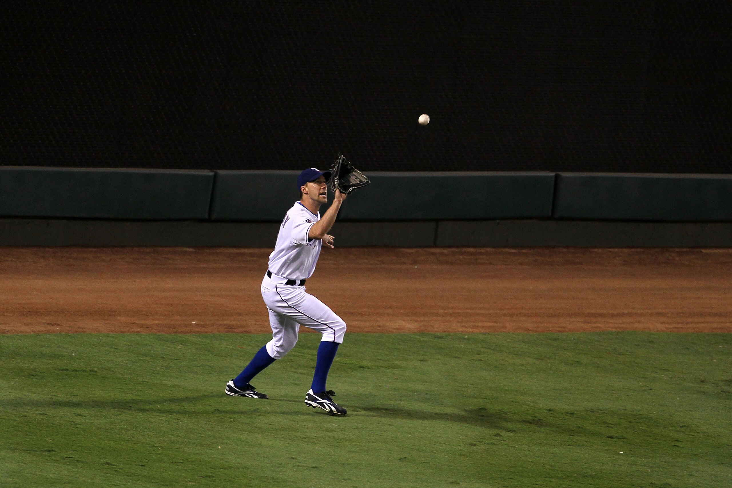 ARLINGTON, TX - NOVEMBER 01:  David Murphy #7 of the Texas Rangers catches a fly ball for an out against the San Francisco Giants in Game Five of the 2010 MLB World Series at Rangers Ballpark in Arlington on November 1, 2010 in Arlington, Texas.  (Photo b
