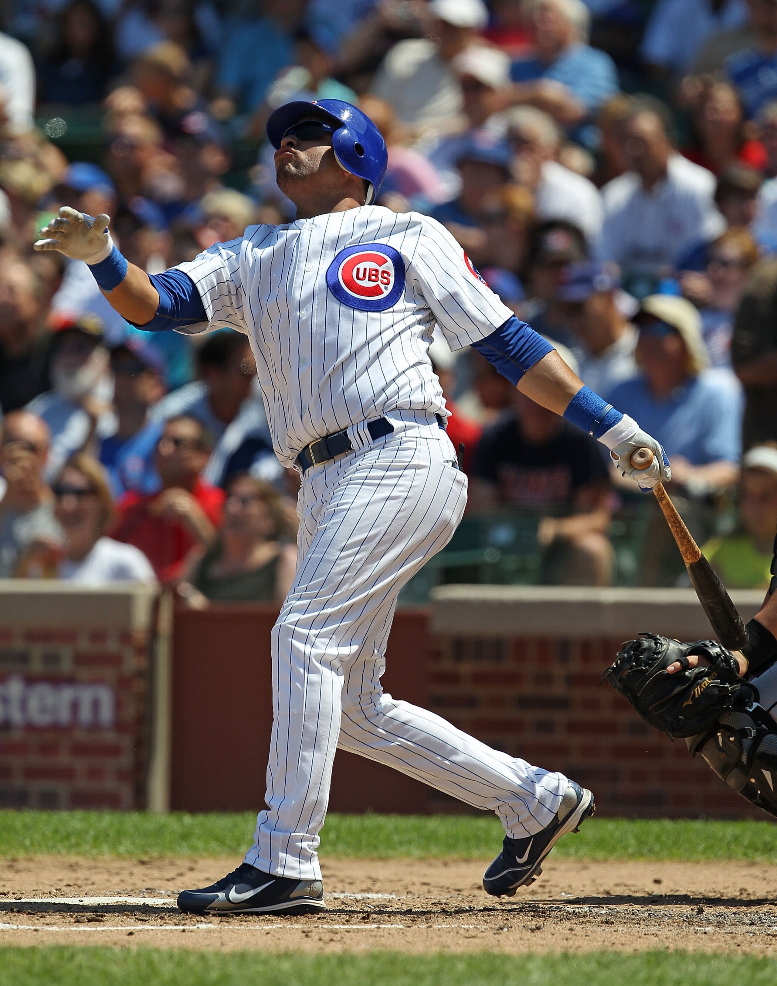 CHICAGO - JULY 21: Aramis Ramirez #16 of the Chicago Cubs takes a swing against the Houston Astros at Wrigley Field on July 21, 2010 in Chicago, Illinois. The Astros defeated the Cubs 4-3 in 12 innings. (Photo by Jonathan Daniel/Getty Images)