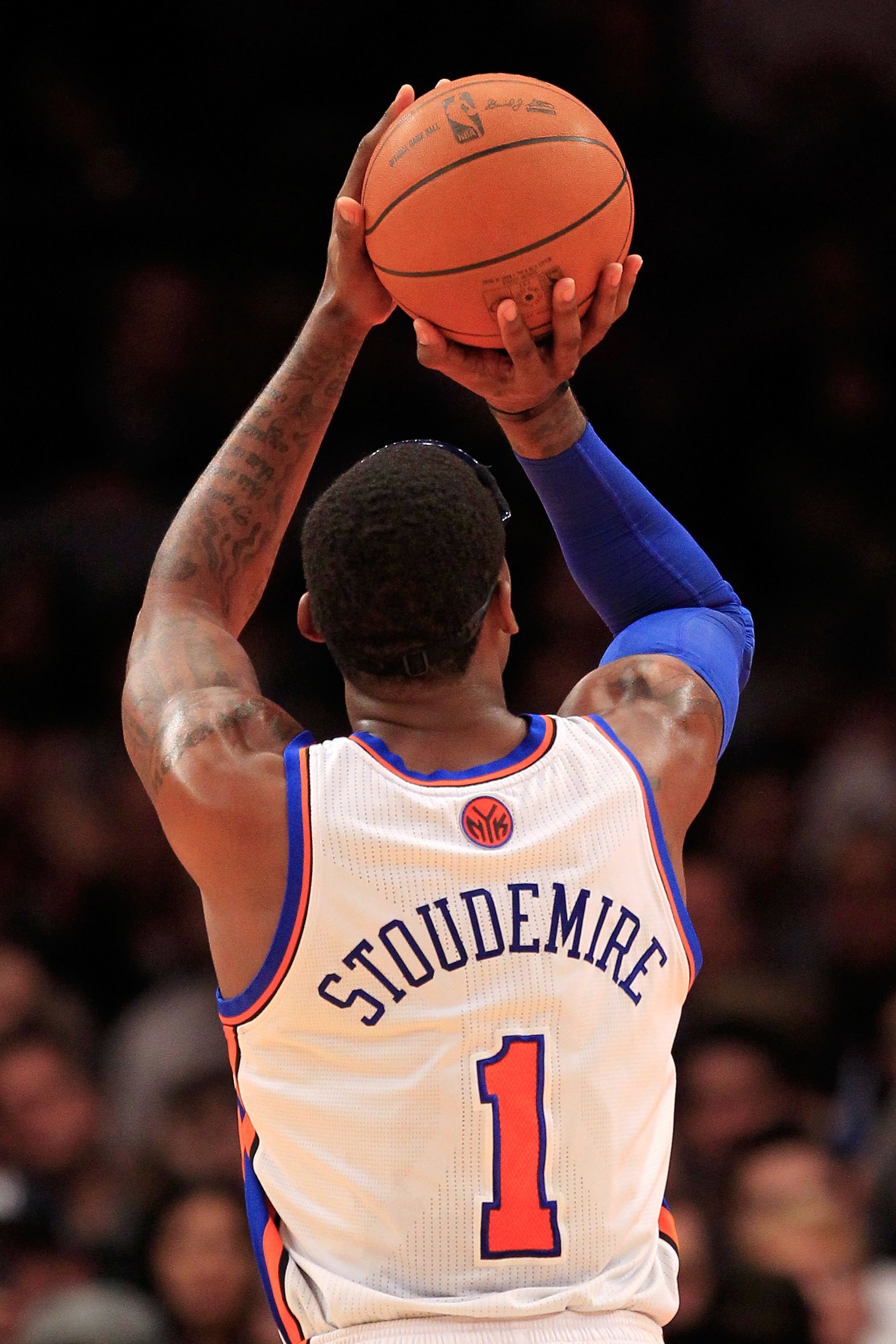 NEW YORK, NY - FEBRUARY 09: Amar'e Stoudemire #1 of the New York Knicks shoots a free throw against the Los Angeles Clippers at Madison Square Garden on February 9, 2011 in New York City. NOTE TO USER: User expressly acknowledges and agrees that, by downl