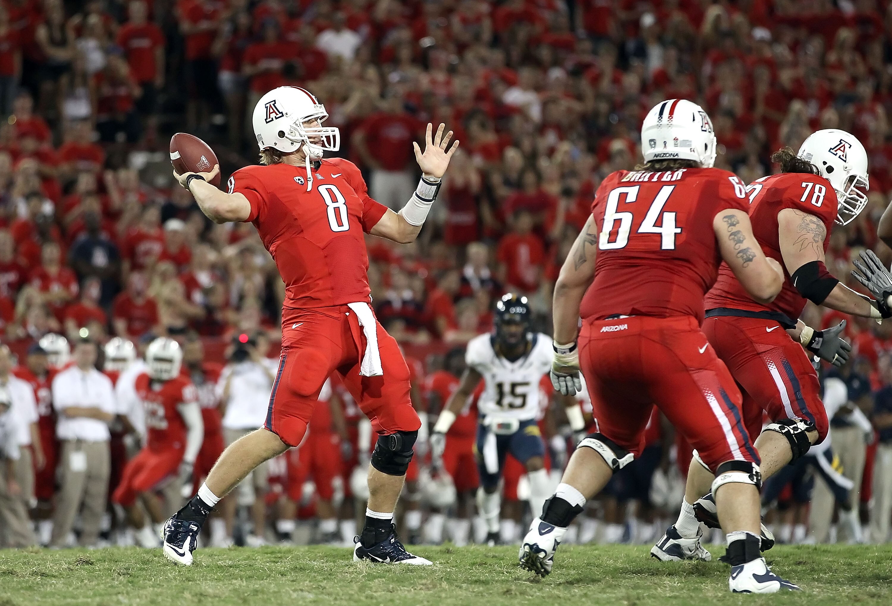 TUCSON, AZ - SEPTEMBER 25:  Quarterback Nick Foles #8 of the Arizona Wildcats throws a pass during the college football game against the California Golden Bears at Arizona Stadium on September 25, 2010 in Tucson, Arizona.   The Wildcats defeated the Golde