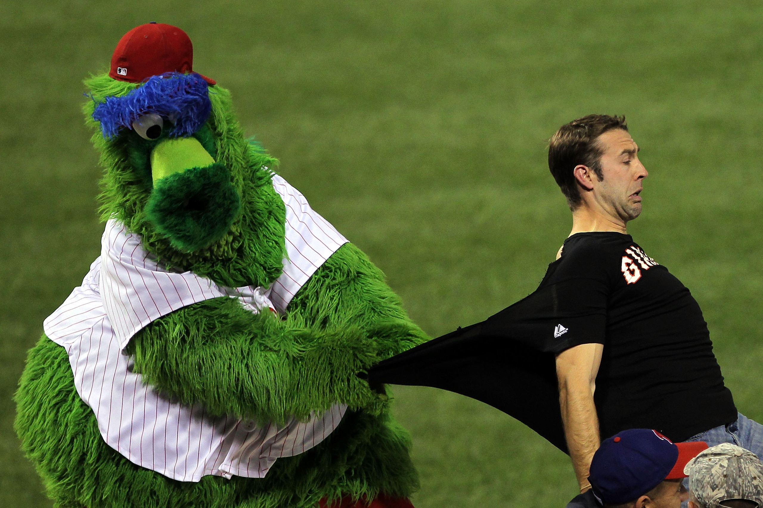 PHILADELPHIA - OCTOBER 16:  The Phillie Phanatic performs during Game One of the NLCS during the 2010 MLB Playoffs between the Philadelphia Phillies and the San Francisco Giants at Citizens Bank Park on October 16, 2010 in Philadelphia, Pennsylvania.  (Ph