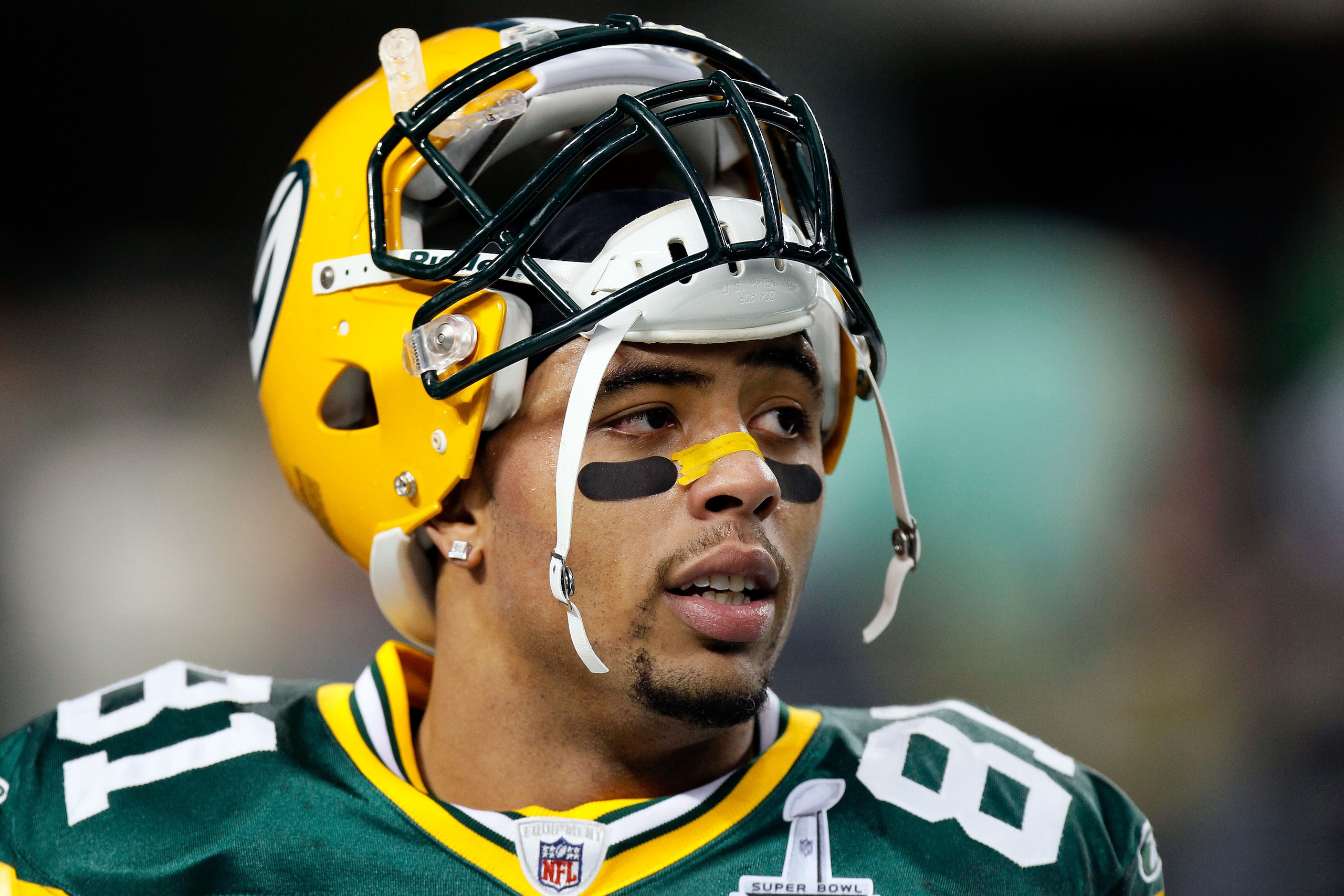 ARLINGTON, TX - FEBRUARY 06:  Andrew Quarless #81 of the Green Bay Packers looks on against the Pittsburgh Steelers during Super Bowl XLV at Cowboys Stadium on February 6, 2011 in Arlington, Texas.  (Photo by Kevin C. Cox/Getty Images)