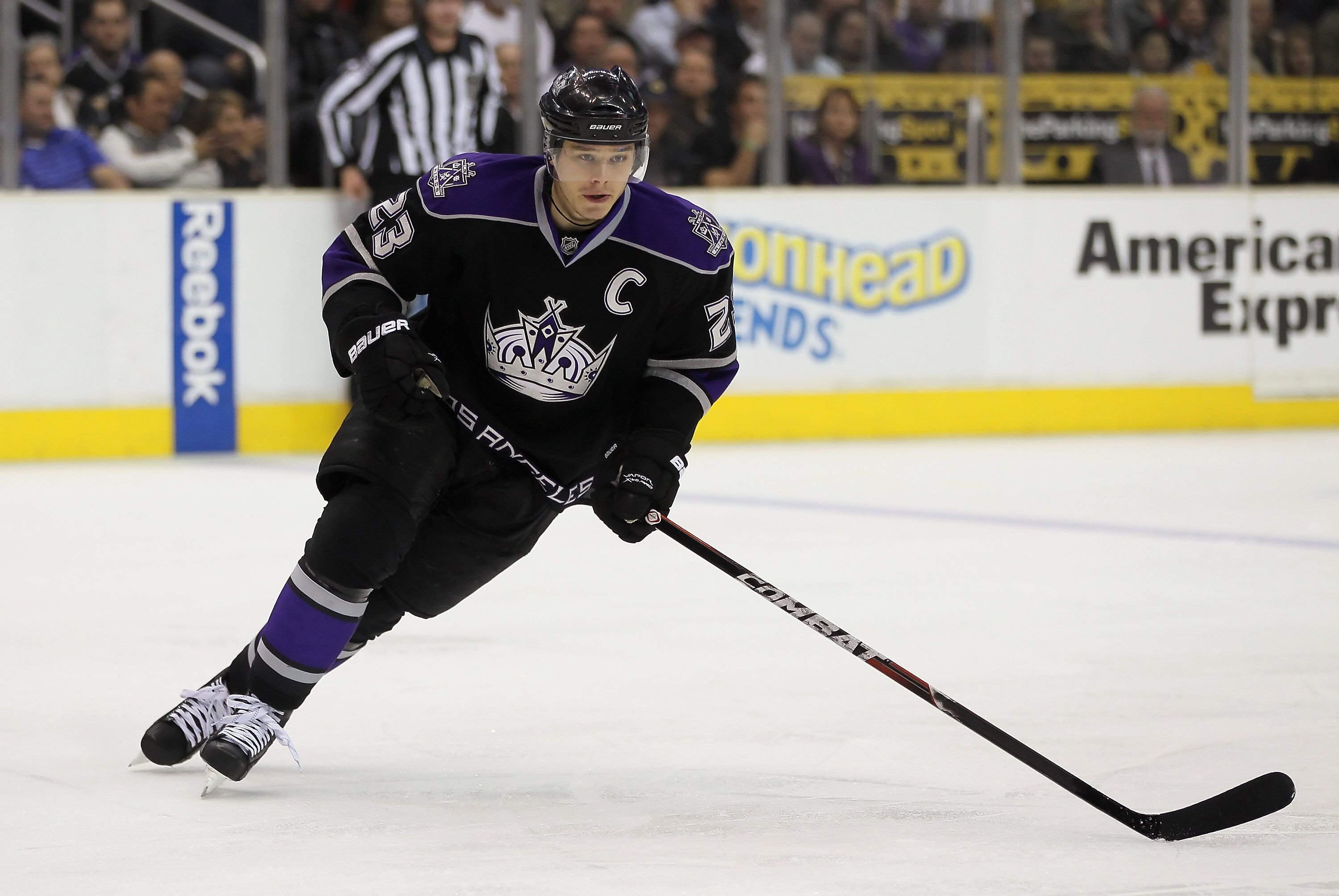 LOS ANGELES, CA - JANUARY 24:  Dustin Brown #23 of the Los Angeles Kings skates against the Boston Bruins at Staples Center on January 24, 2011 in Los Angeles, California.  (Photo by Jeff Gross/Getty Images)