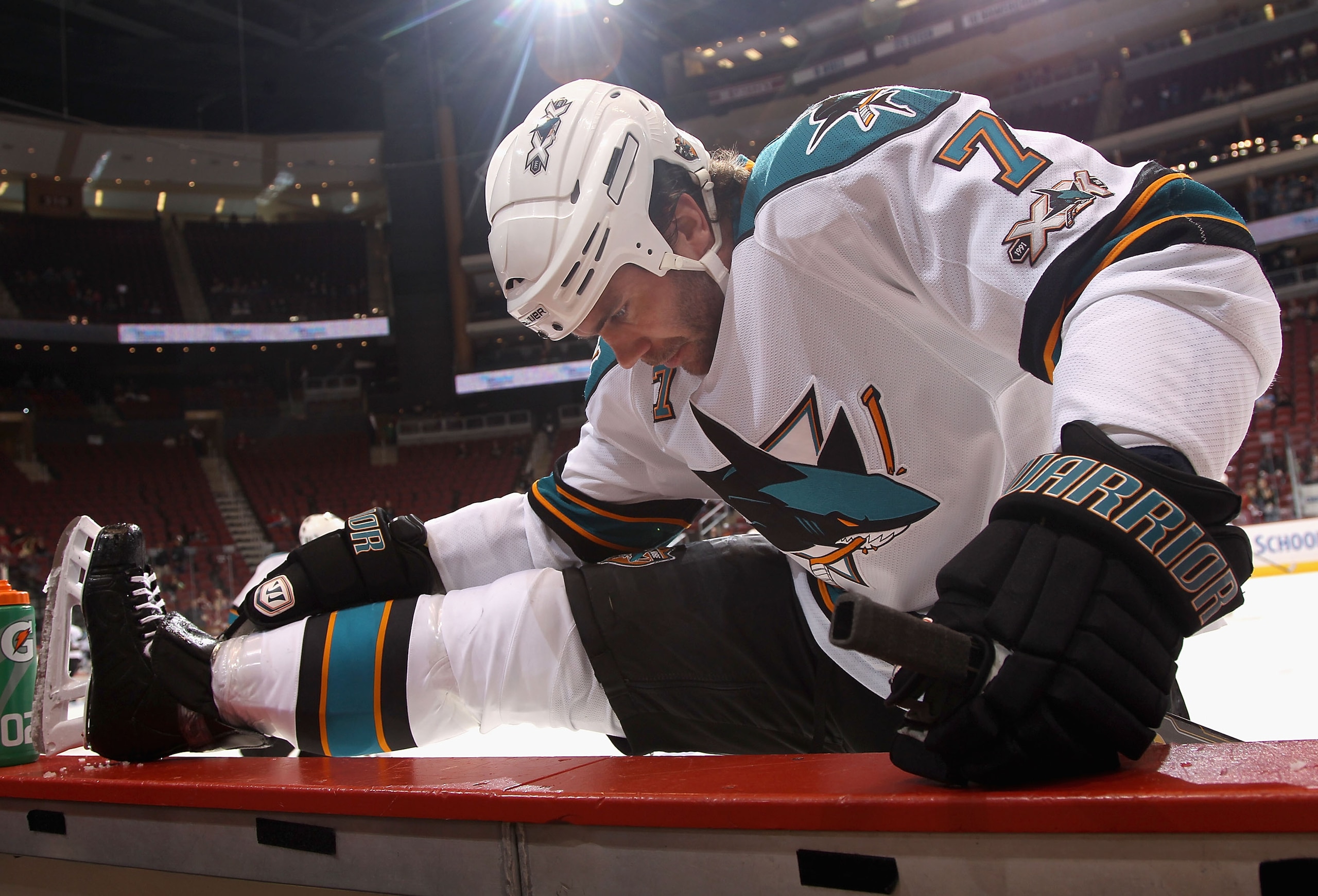 GLENDALE, AZ - JANUARY 17:  Niclas Wallin #7 of the San Jose Sharks warms up before the NHL game against the Phoenix Coyotes at Jobing.com Arena on January 17, 2011 in Glendale, Arizona.  The Sharks defeated the Coyotes 4-2.  (Photo by Christian Petersen/