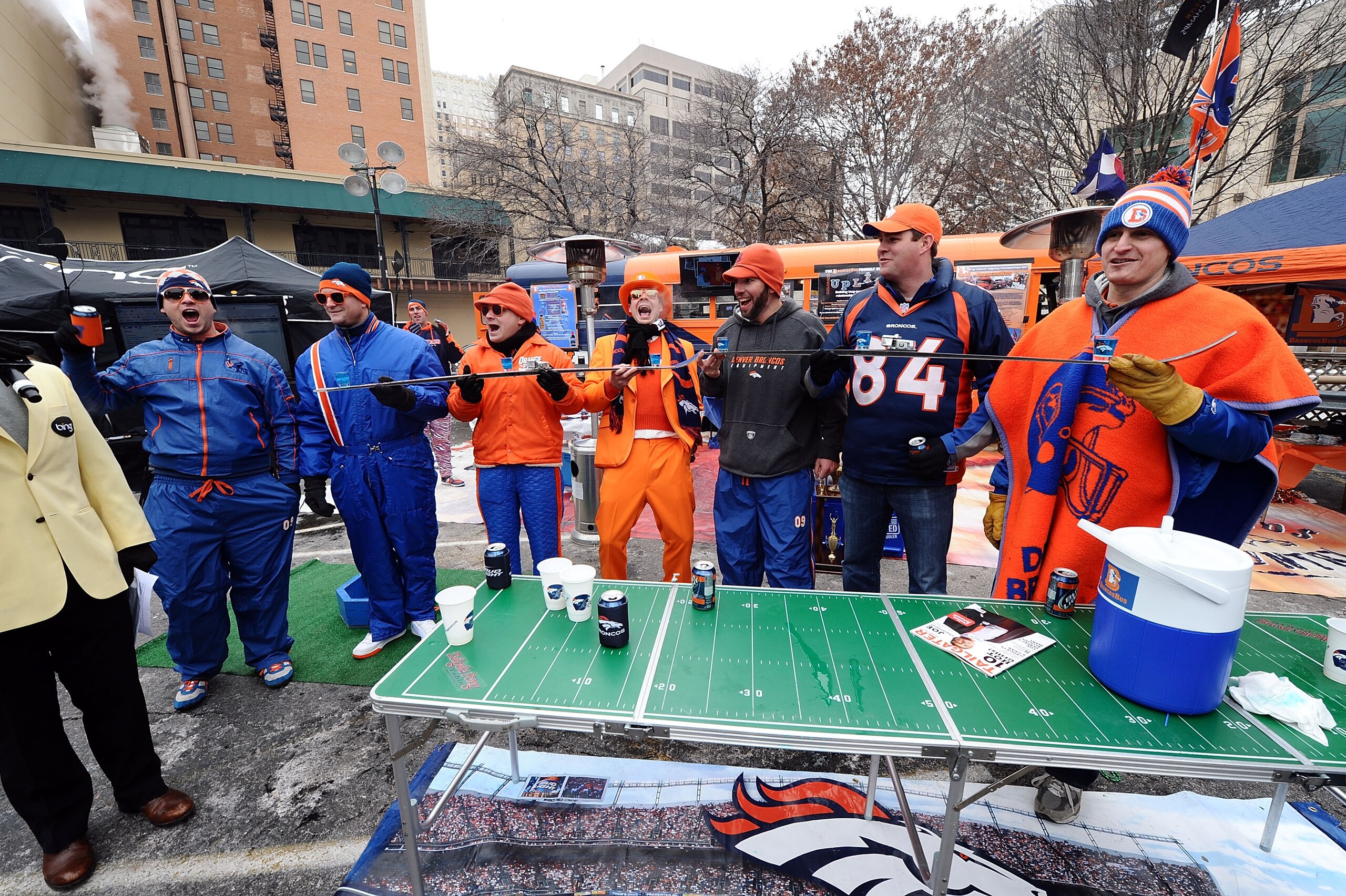 FORT WORTH, TX - FEBRUARY 03:  A general view of atmosphere at the Bing National Tailgating Championship at Sundance Square on February 3, 2011 in Fort Worth, Texas.  (Photo by Michael Buckner/Getty Images for Bing)