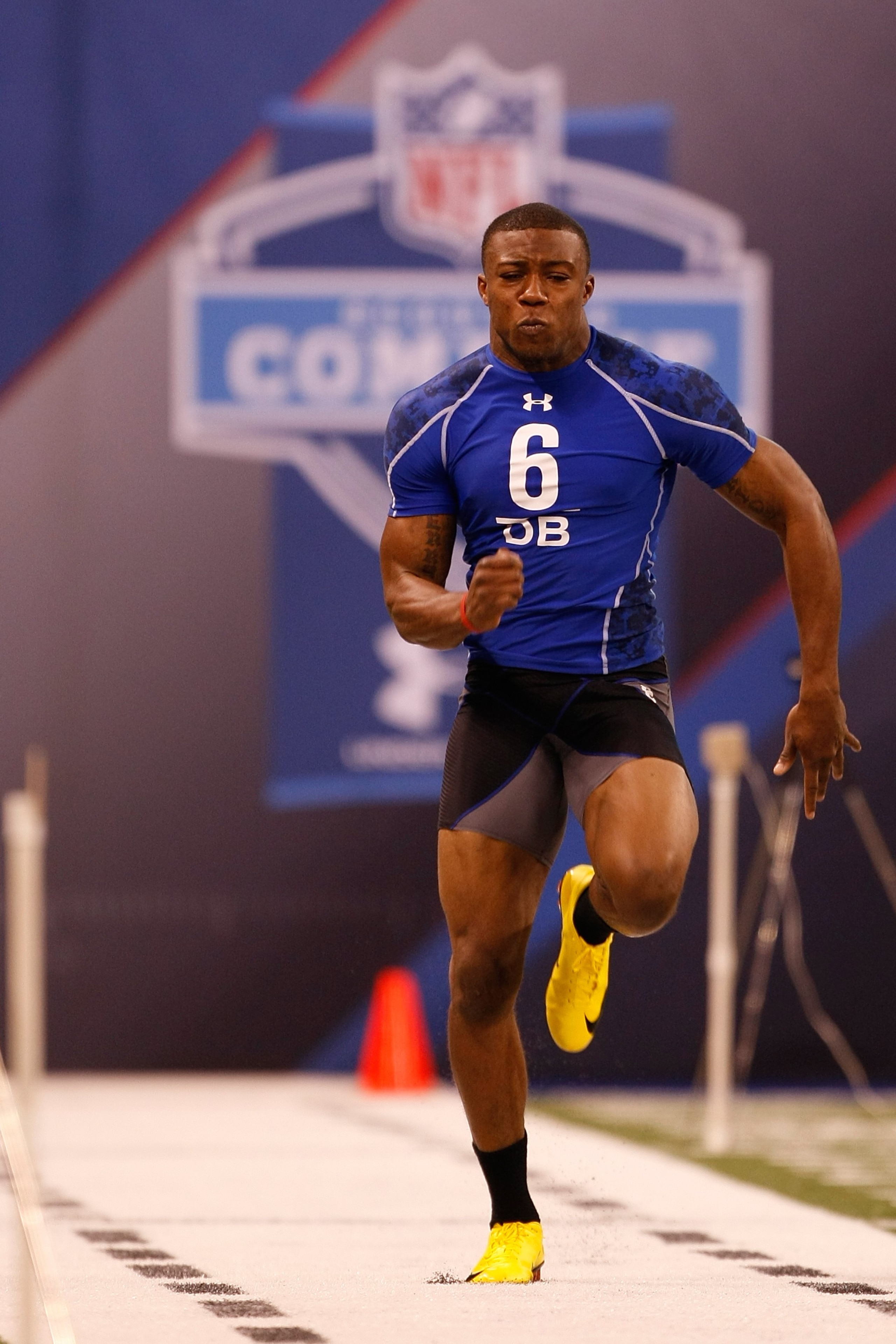 INDIANAPOLIS, IN - MARCH 2: Defensive back Eric Berry of Tennessee runs the 40 yard dash during the NFL Scouting Combine presented by Under Armour at Lucas Oil Stadium on March 2, 2010 in Indianapolis, Indiana. (Photo by Scott Boehm/Getty Images) INDIANAPOLIS, IN - MARCH 2: Defensive back Eric Berry of Tennessee runs the 40 yard dash during the NFL Scouting Combine presented by Under Armour at Lucas Oil Stadium on March 2, 2010 in Indianapolis, Indiana. (Photo by Scott Boehm/Getty Images)