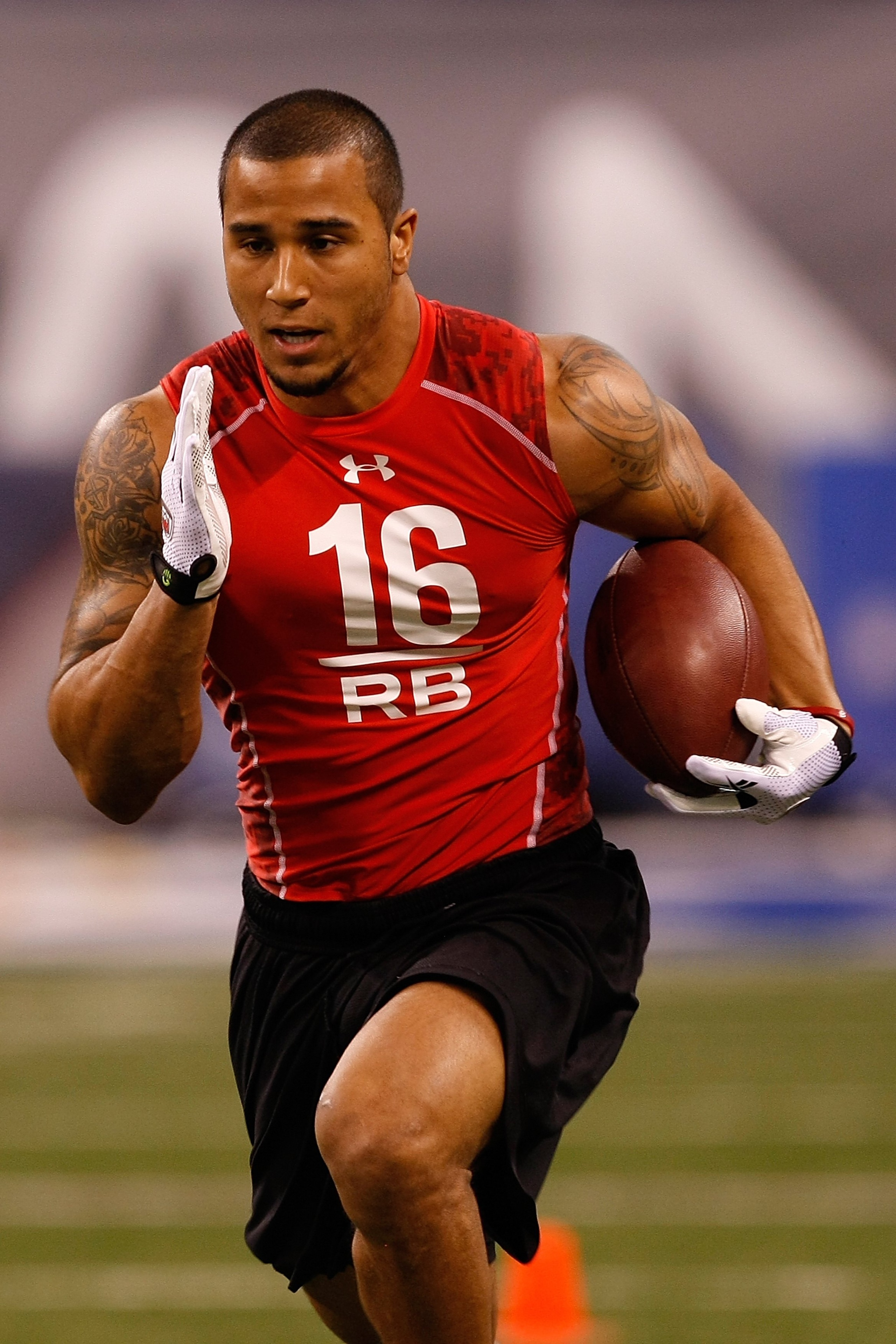 INDIANAPOLIS, IN - FEBRUARY 28: Running back Ryan Mathews of Fresno State runs during the NFL Scouting Combine presented by Under Armour at Lucas Oil Stadium on February 28, 2010 in Indianapolis, Indiana. (Photo by Scott Boehm/Getty Images) INDIANAPOLIS, IN - FEBRUARY 28: Running back Ryan Mathews of Fresno State runs during the NFL Scouting Combine presented by Under Armour at Lucas Oil Stadium on February 28, 2010 in Indianapolis, Indiana. (Photo by Scott Boehm/Getty Images)