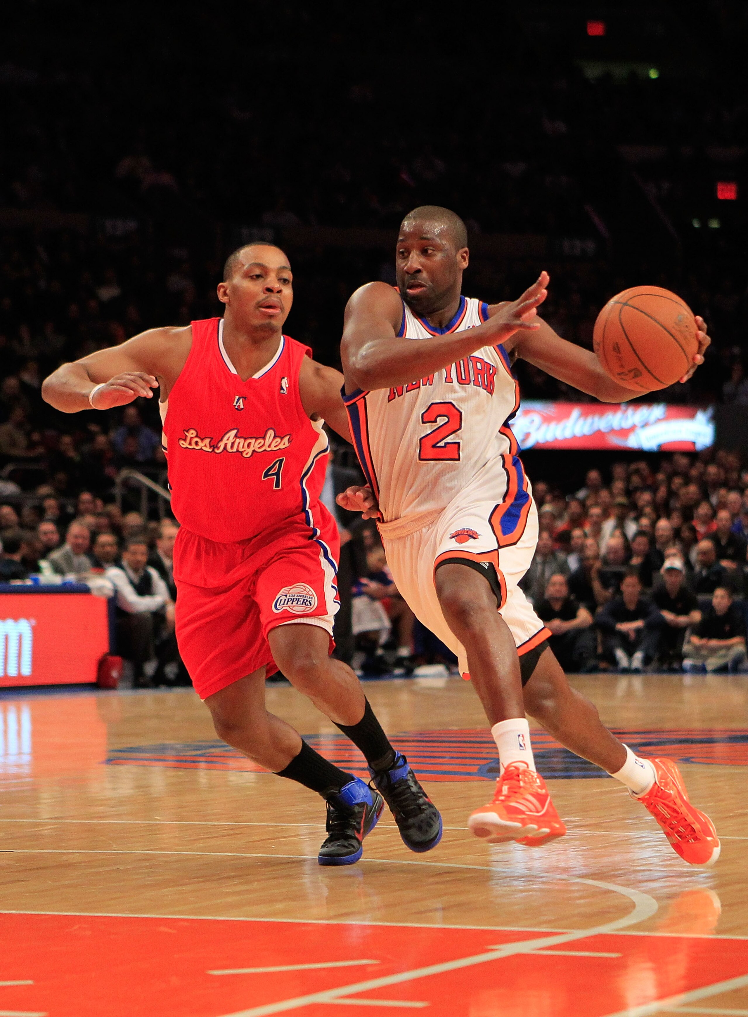 NEW YORK, NY - FEBRUARY 09: Raymond Felton #2 of the New York Knicks drives against Randy Foye #4 of the Los Angeles Clippers at Madison Square Garden on February 9, 2011 in New York City. NOTE TO USER: User expressly acknowledges and agrees that, by down