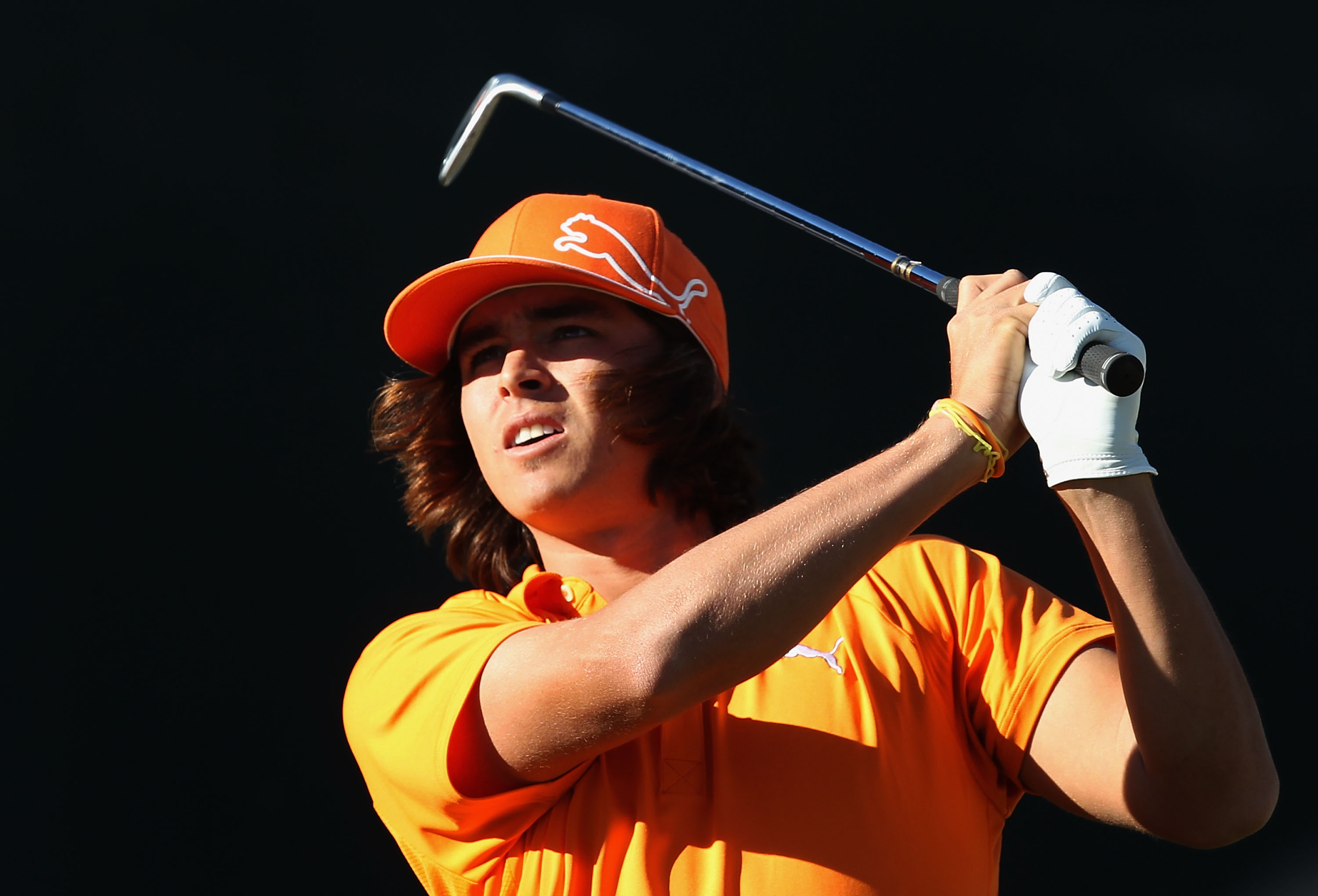 SCOTTSDALE, AZ - FEBRUARY 07:  Rickie Fowler hits a tee shot on the 16th hole during the final round of the Waste Management Phoenix Open at TPC Scottsdale on February 7, 2011 in Scottsdale, Arizona.  (Photo by Christian Petersen/Getty Images)