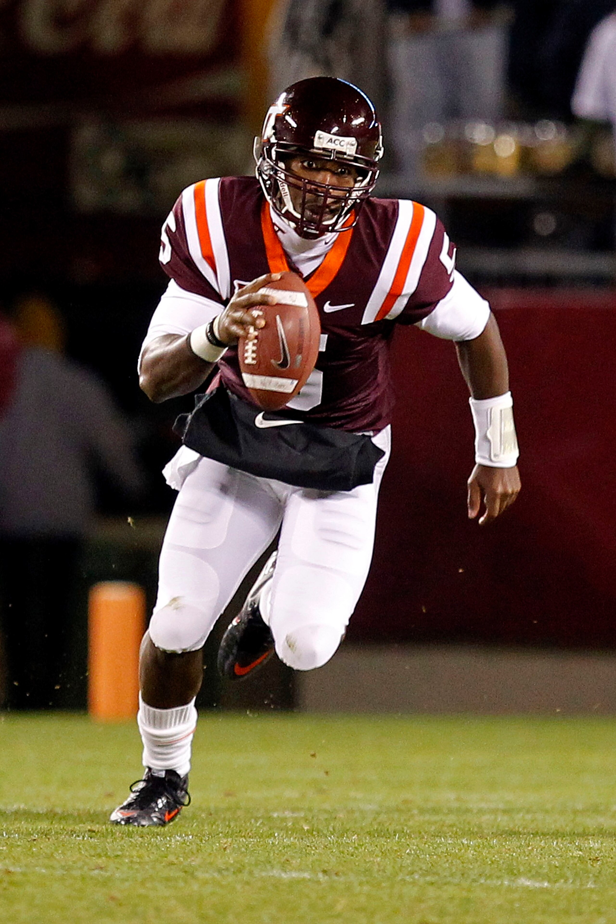 BLACKSBURG, VA - NOVEMBER 04: Quarterback Tyrod Taylor #5 of the Virginia Tech Hokies runs with the ball against the Georgia Tech Yellow Jackets at Lane Stadium on November 4, 2010 in Blacksburg, Virginia. (Photo by Geoff Burke/Getty Images) BLACKSBURG, VA - NOVEMBER 04: Quarterback Tyrod Taylor #5 of the Virginia Tech Hokies runs with the ball against the Georgia Tech Yellow Jackets at Lane Stadium on November 4, 2010 in Blacksburg, Virginia. (Photo by Geoff Burke/Getty Images)
