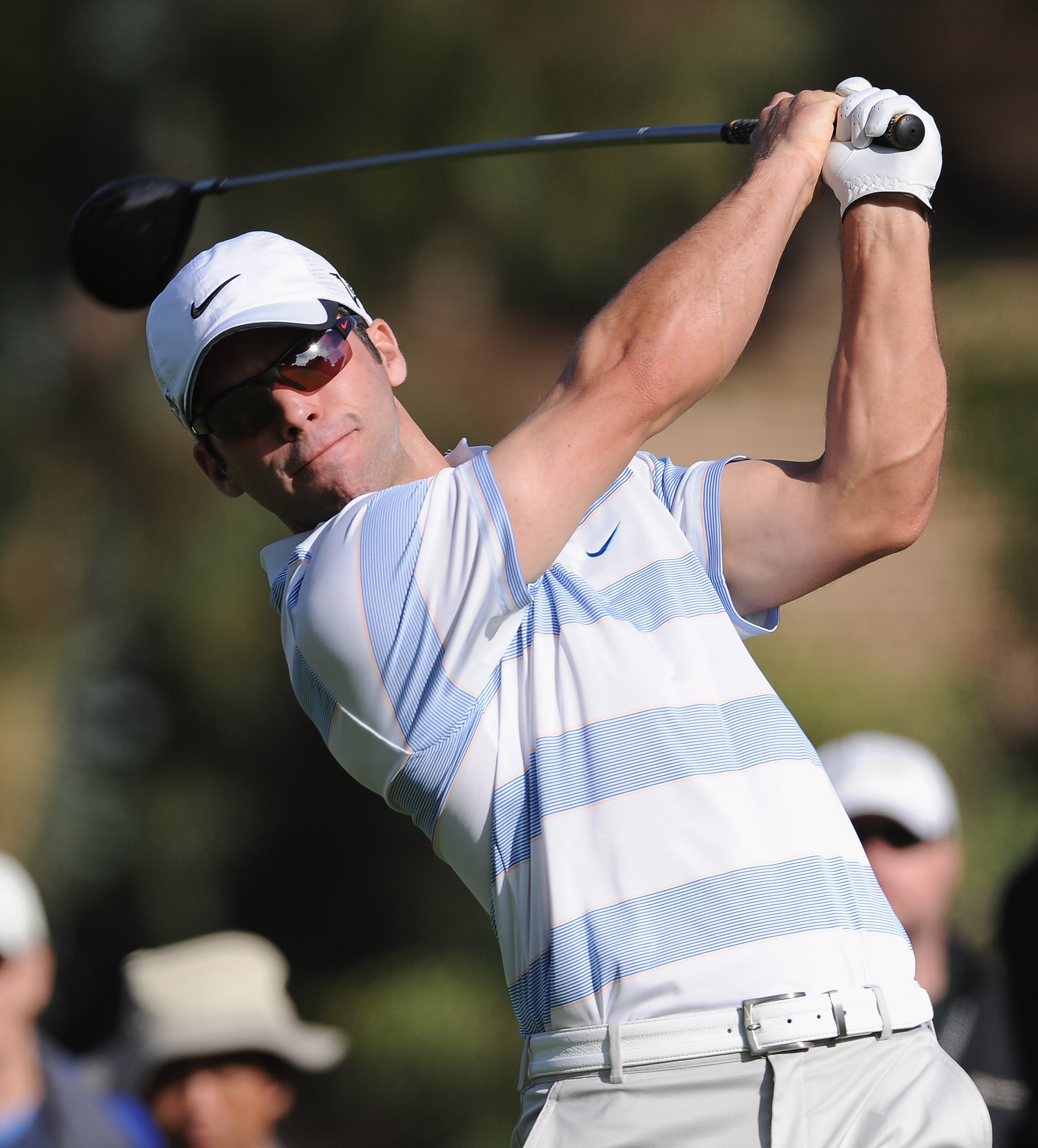 PACIFIC PALISADES, CA - FEBRUARY 17:  Paul Casey of England plays his tee shot on the second hole during the first round of the Northern Trust Open at Riviera Country Club on February 17, 2011 in Pacific Palisades, California.  (Photo by Stuart Franklin/G