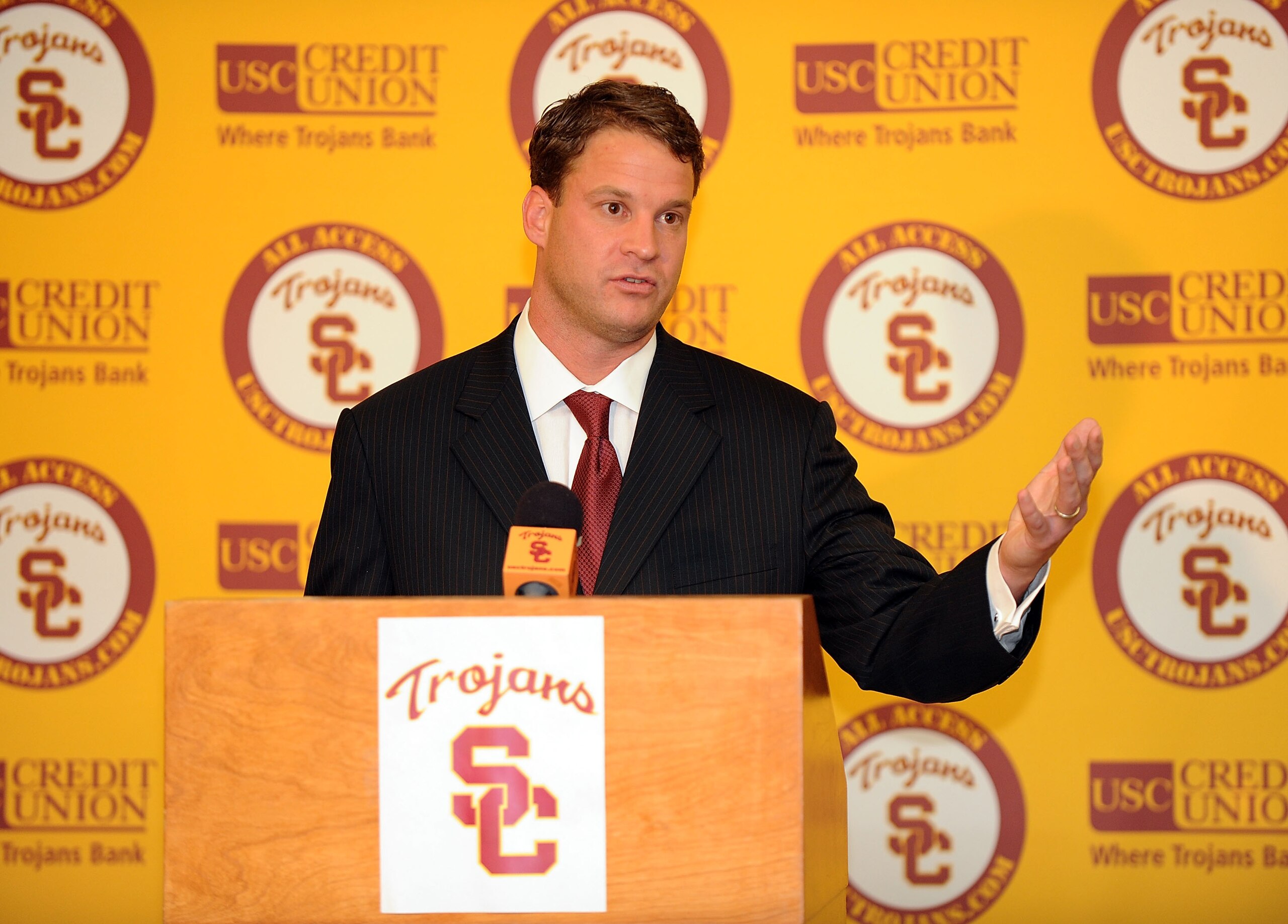 LOS ANGELES, CA - JANUARY 13:  New head coach of the USC Trojans Lane Kiffin is introduced during a press conference at Heritage Hall January 13, 2010 in Los Angeles, California.  (Photo by Harry How/Getty Images)