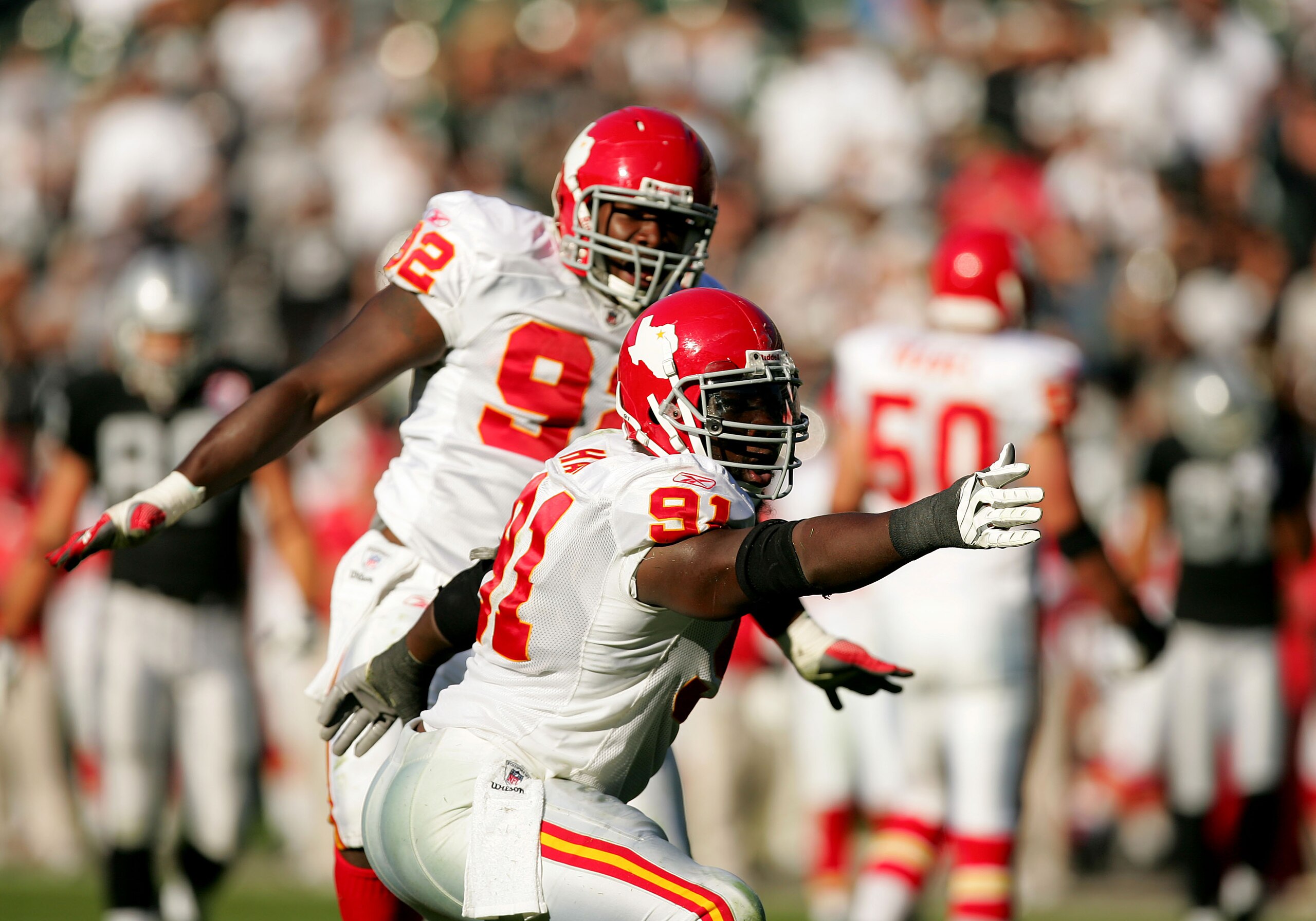 OAKLAND, CA - NOVEMBER 15:  Tamba Hali #91 of the Kansas City Chiefs celebrates after a play during their game against the Oakland Raiders at Oakland-Alameda County Coliseum on November 15, 2009 in Oakland, California.  (Photo by Ezra Shaw/Getty Images)