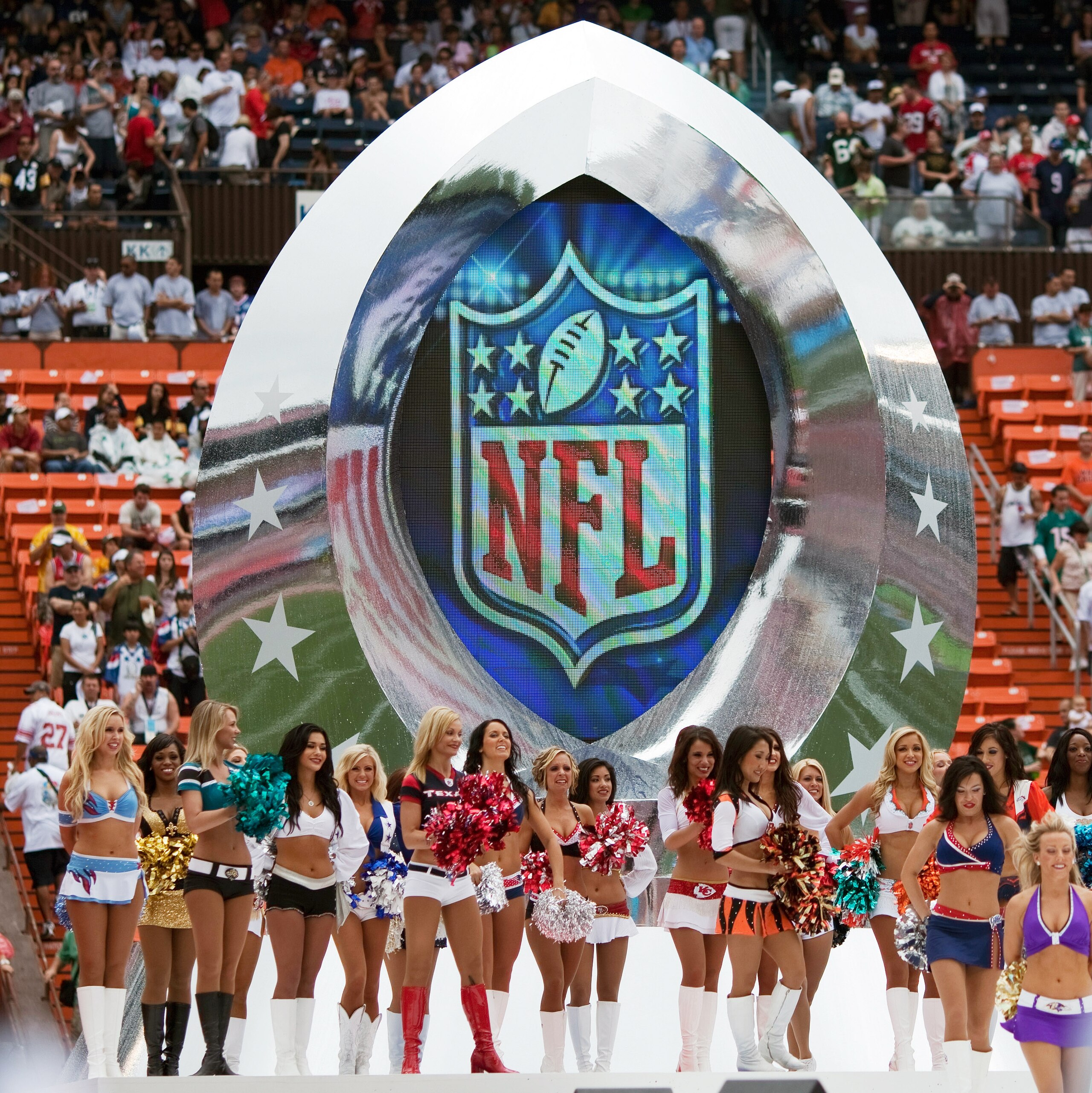 HONOLULU - JANUARY 30: The NFL Pro Bowl Cheerleaders during the 2011 NFL Pro Bowl pre-game between the American Football Conference (AFC) and National Football Conference (NFC) at Aloha Stadium at Aloha Stadium on January 30, 2011 in Honolulu, Hawaii. (P HONOLULU - JANUARY 30: The NFL Pro Bowl Cheerleaders during the 2011 NFL Pro Bowl pre-game between the American Football Conference (AFC) and National Football Conference (NFC) at Aloha Stadium at Aloha Stadium on January 30, 2011 in Honolulu, Hawaii. (P