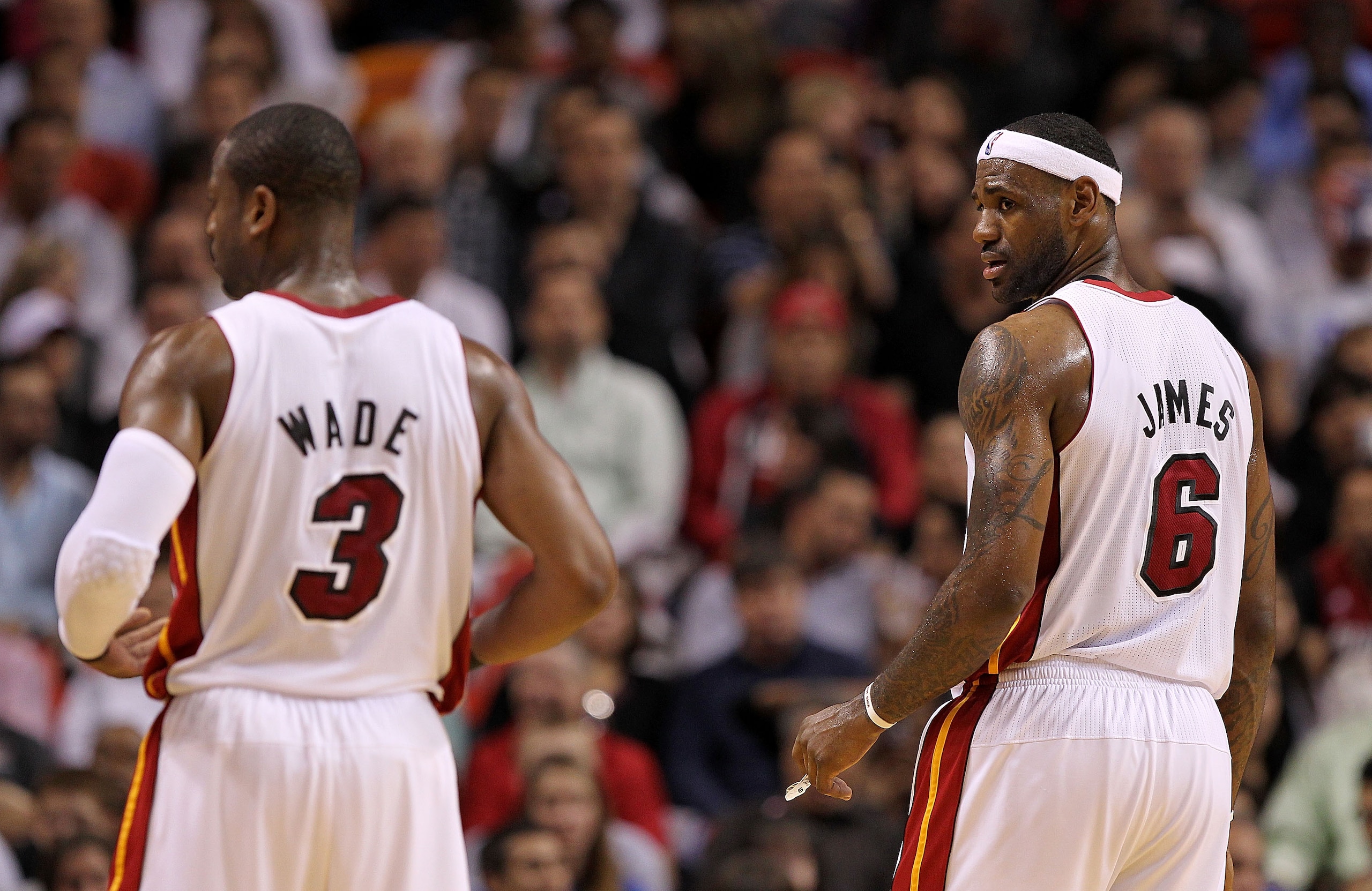 MIAMI, FL - FEBRUARY 08: LeBron James #6 of the Miami Heat looks at Dwyane Wade #3 during a game against the Indiana Pacers at American Airlines Arena on February 8, 2011 in Miami, Florida. NOTE TO USER: User expressly acknowledges and agrees that, by dow MIAMI, FL - FEBRUARY 08: LeBron James #6 of the Miami Heat looks at Dwyane Wade #3 during a game against the Indiana Pacers at American Airlines Arena on February 8, 2011 in Miami, Florida. NOTE TO USER: User expressly acknowledges and agrees that, by dow