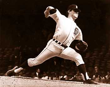 ESPN Stats & Info on X: On this date in 1968, Tigers P Denny McLain threw  a complete game and had 10 Ks to earn his 30th win of the season, a