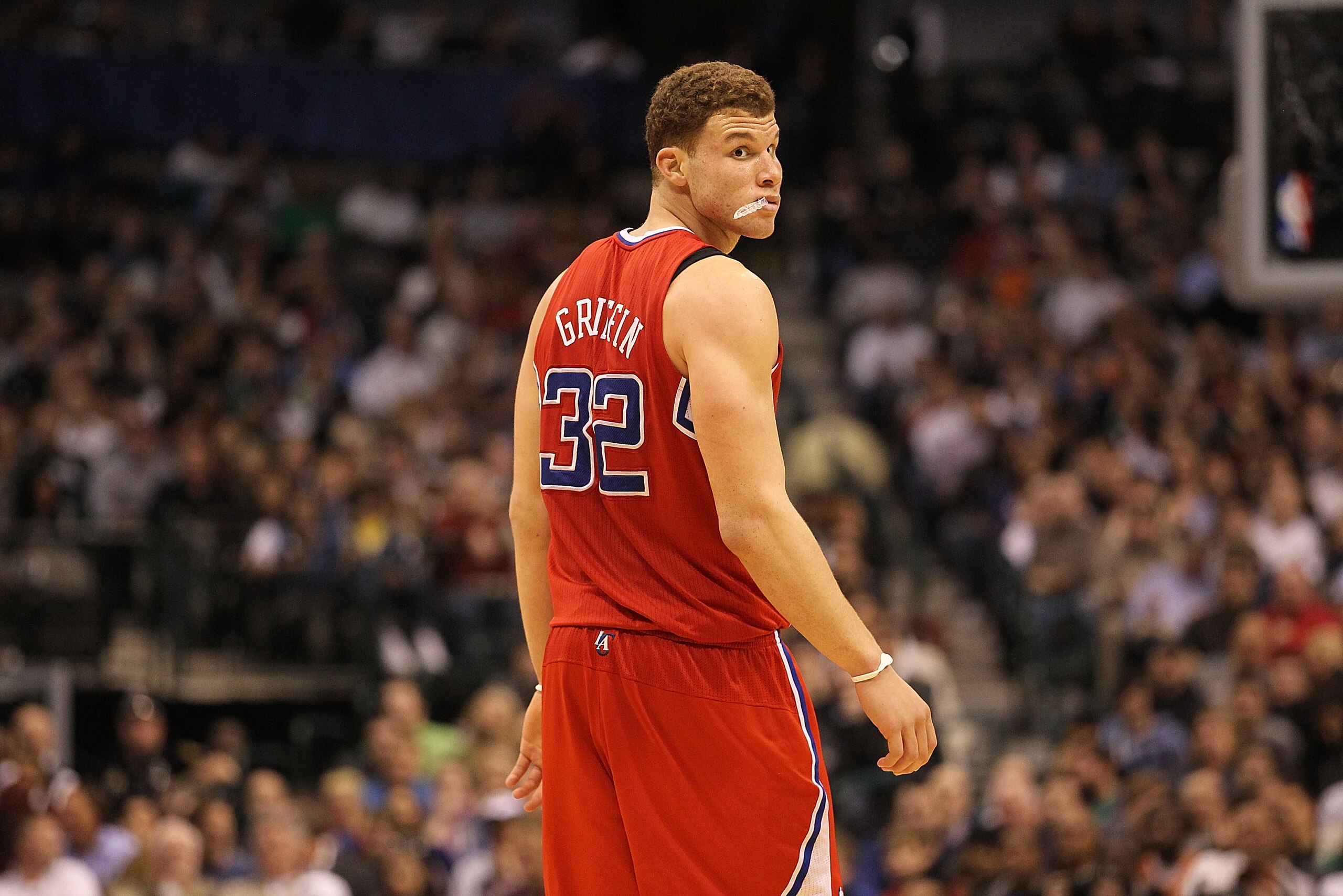 DALLAS, TX - JANUARY 25:  Forward Blake Griffin #32 of the Los Angeles Clippers takes a shot against Brendan Haywood #33 of the Dallas Mavericks at American Airlines Center on January 25, 2011 in Dallas, Texas.  NOTE TO USER: User expressly acknowledges a