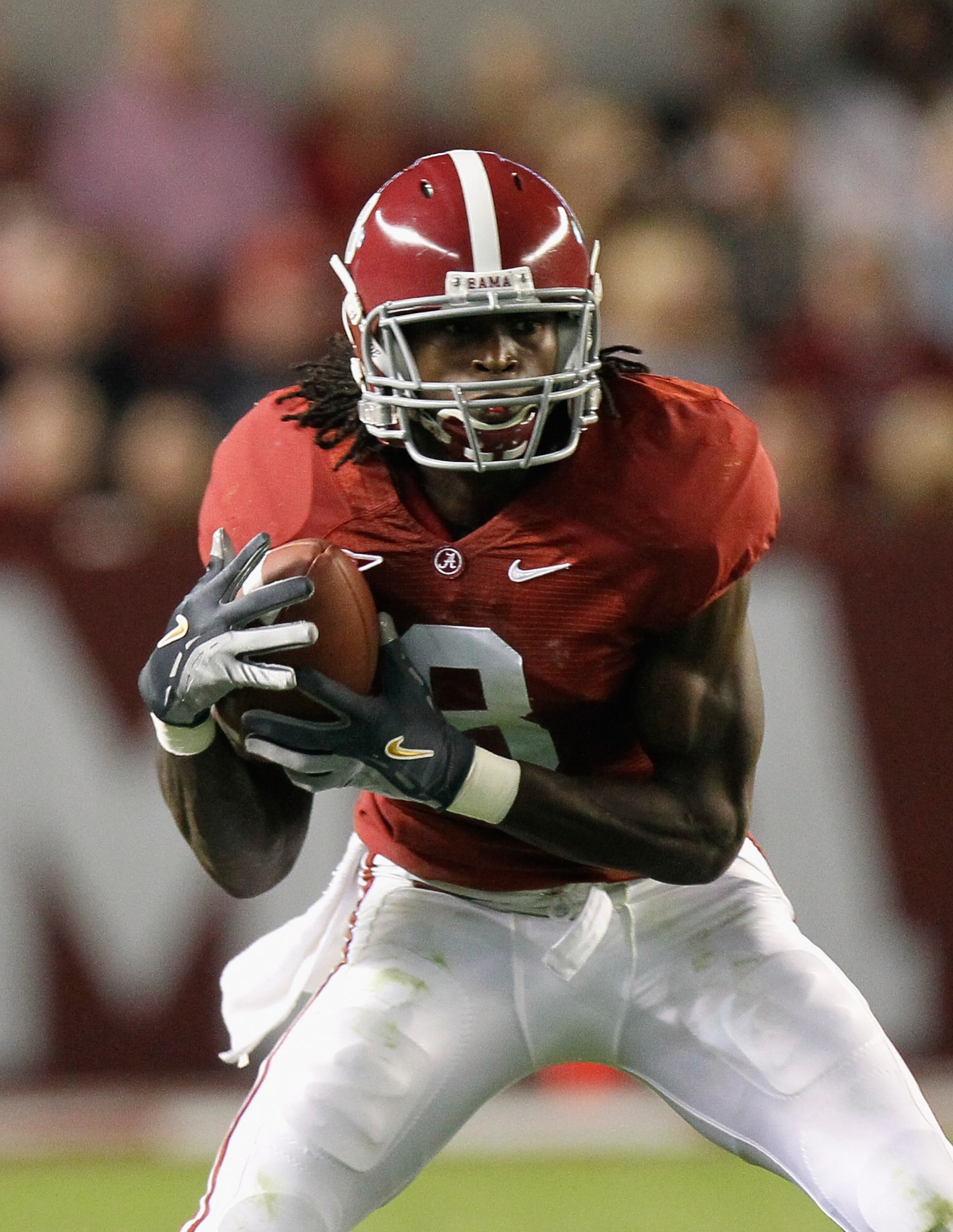 TUSCALOOSA, AL - OCTOBER 16:  Julio Jones #8 of the Alabama Crimson Tide against the Ole Miss Rebels at Bryant-Denny Stadium on October 16, 2010 in Tuscaloosa, Alabama.  (Photo by Kevin C. Cox/Getty Images)