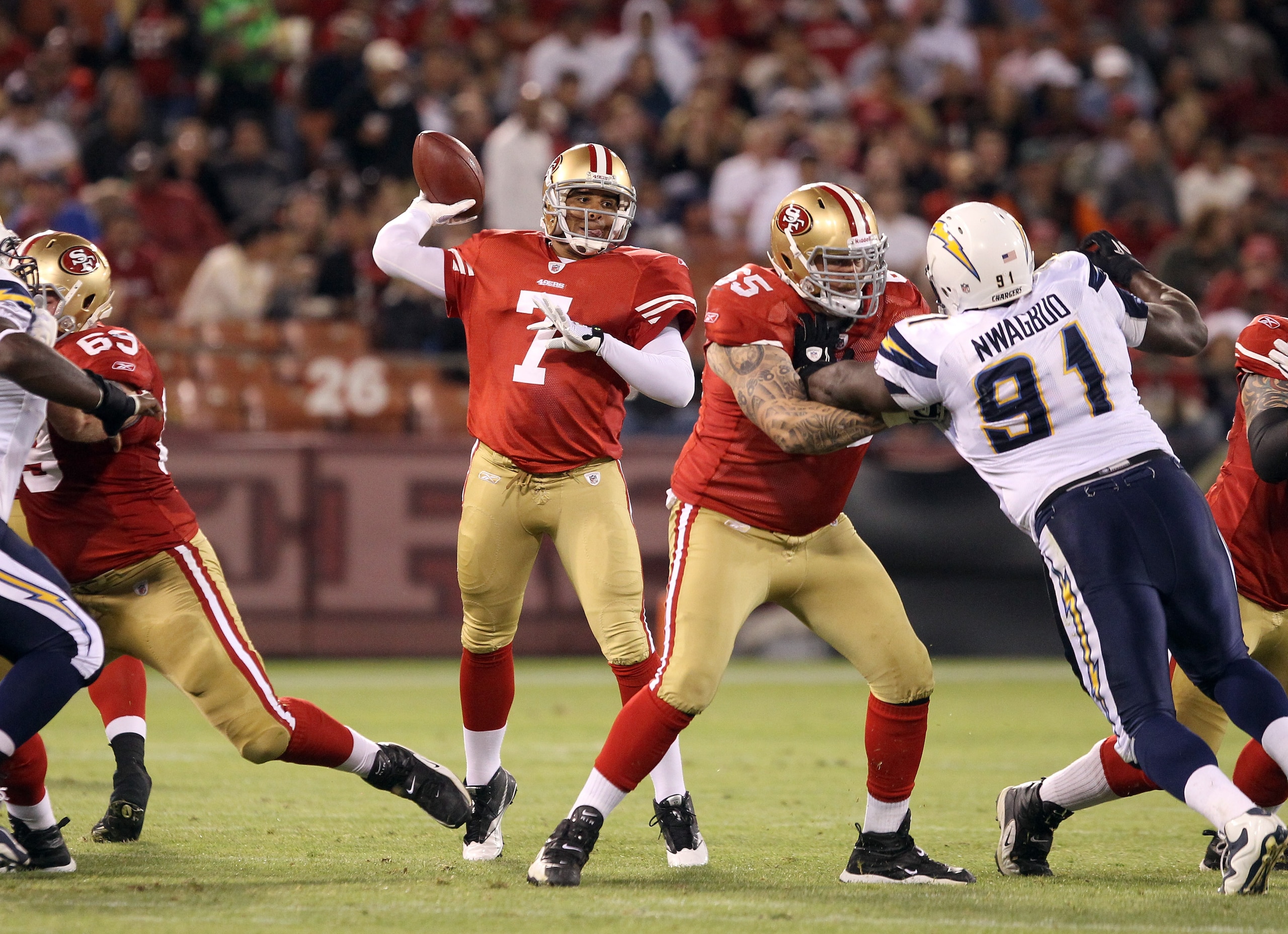 SAN FRANCISCO - SEPTEMBER 02:  Nate Davis #7 of the San Francisco 49ers in action during their game against the San Diego Chargers at Candlestick Park  on September 2, 2010 in San Francisco, California.  (Photo by Ezra Shaw/Getty Images)