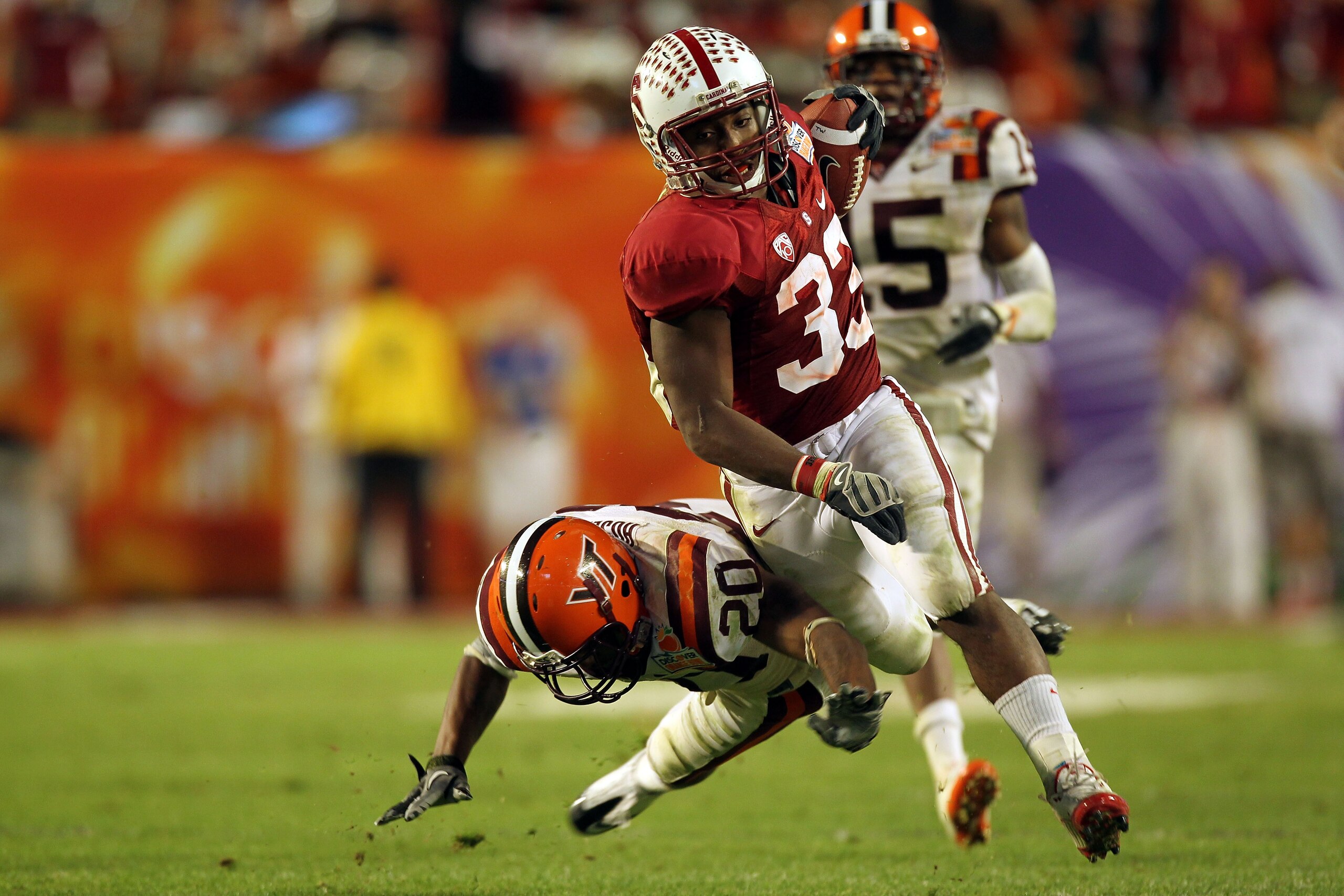 MIAMI, FL - JANUARY 03:  Stepfan Taylor #33 of the Stanford Cardinal runs the ball against the Virginai Tech Hokies during the 2011 Discover Orange Bowl at Sun Life Stadium on January 3, 2011 in Miami, Florida. Stanford won 40-12. (Photo by Mike Ehrmann/G
