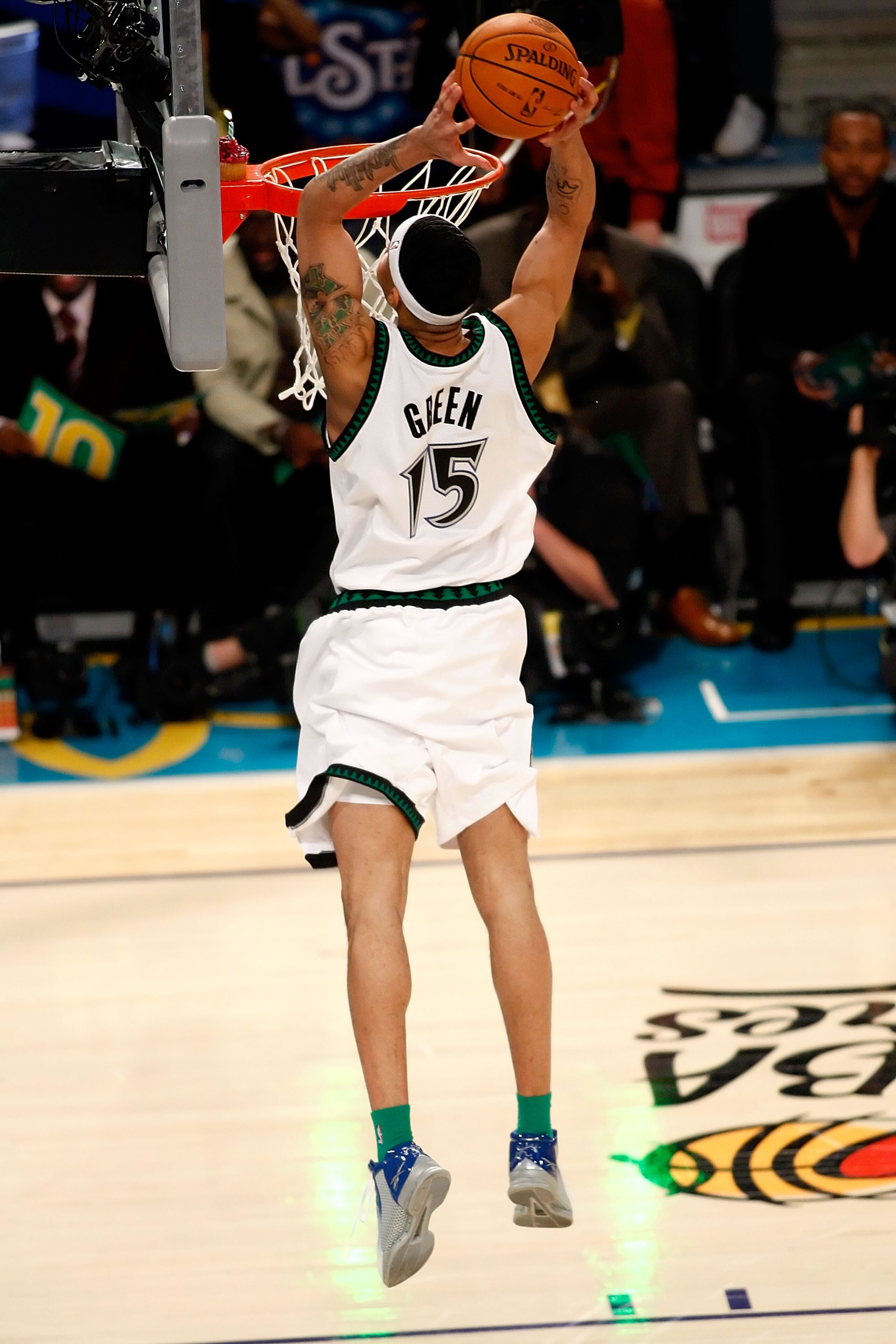 NEW ORLEANS - FEBRUARY 16:  Gerald Green of the Minnesota Timberwolves blows out a candle on a cupcake on the basketball rim before dunking in the Sprite Slam Dunk Contest, part of 2008 NBA All-Star Weekend at the New Orleans Arena on February 16, 2008 in