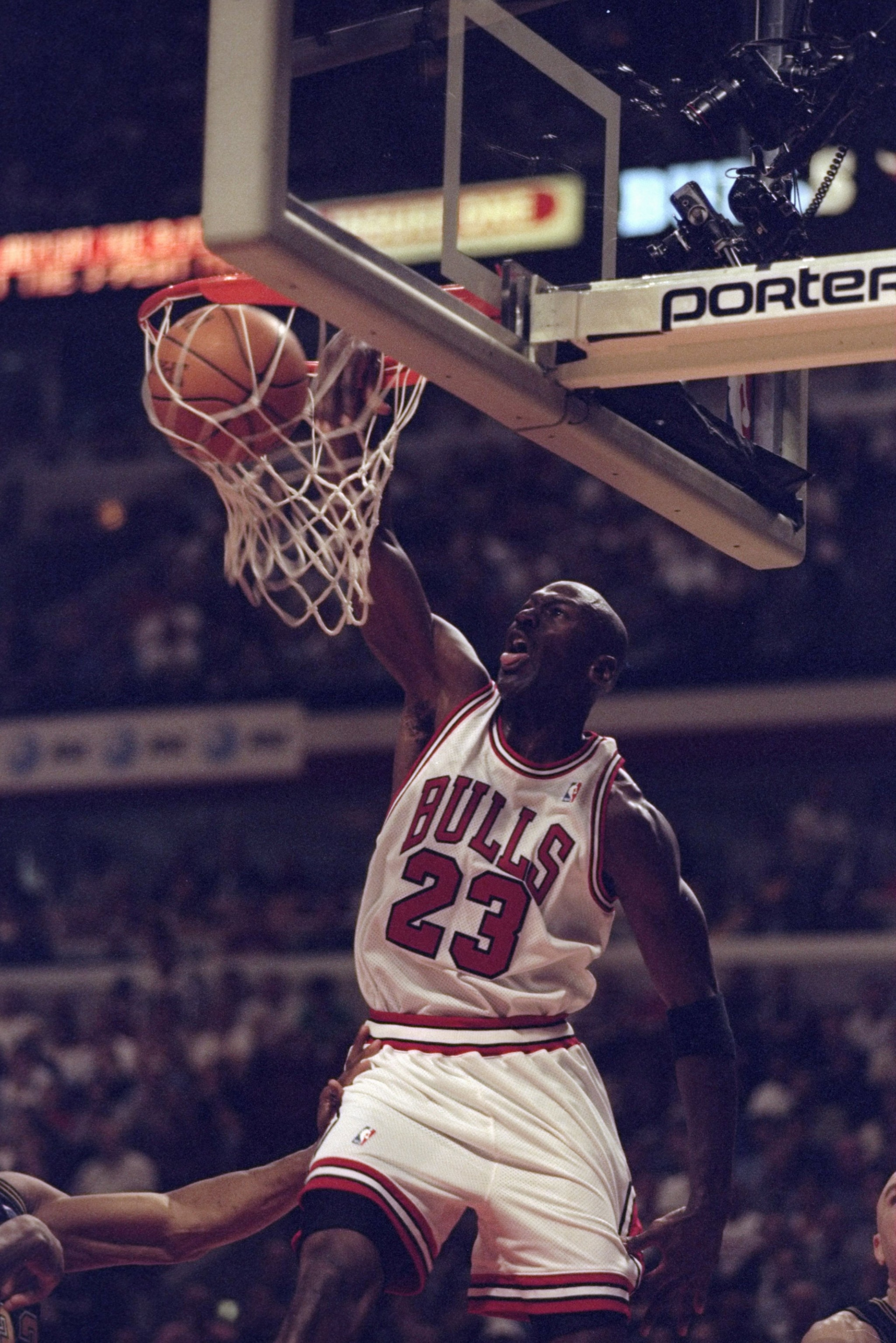 17 May 1998:  Michael Jordan #23 of the Chicago Bulls sinks a basket during a game against the Indianapolis Pacers at the NBA Eastern Conference Finals at the United Center in Chicago, Illinois.  The Jazz defeated the Lakers 112-77. Mandatory Credit: Jona