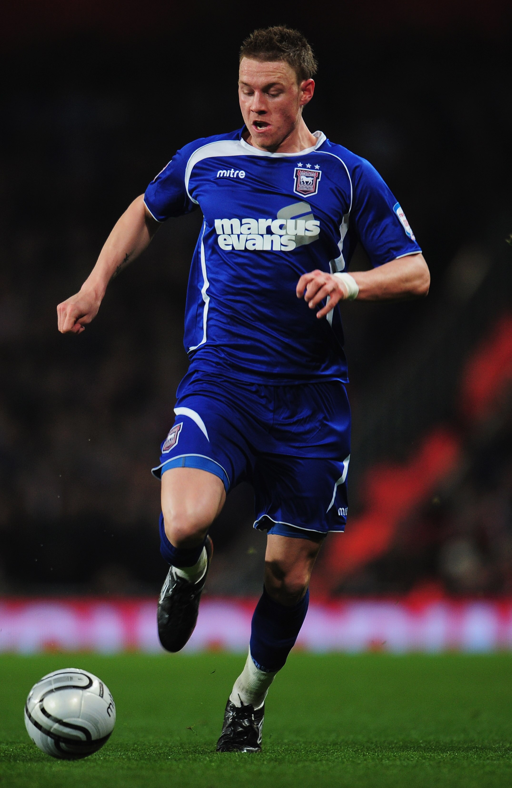 LONDON, ENGLAND - JANUARY 25:  Connor Wickham of Ipswich Town in action during the Carling Cup Semi Final Second Leg match between Arsenal and Ipswich Town at Emirates Stadium on January 25, 2011 in London, England.  (Photo by Shaun Botterill/Getty Images