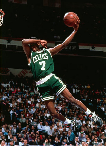 Dee Brown recalls what Michael Jordan told him after winning the Dunk  Contest - Basketball Network - Your daily dose of basketball