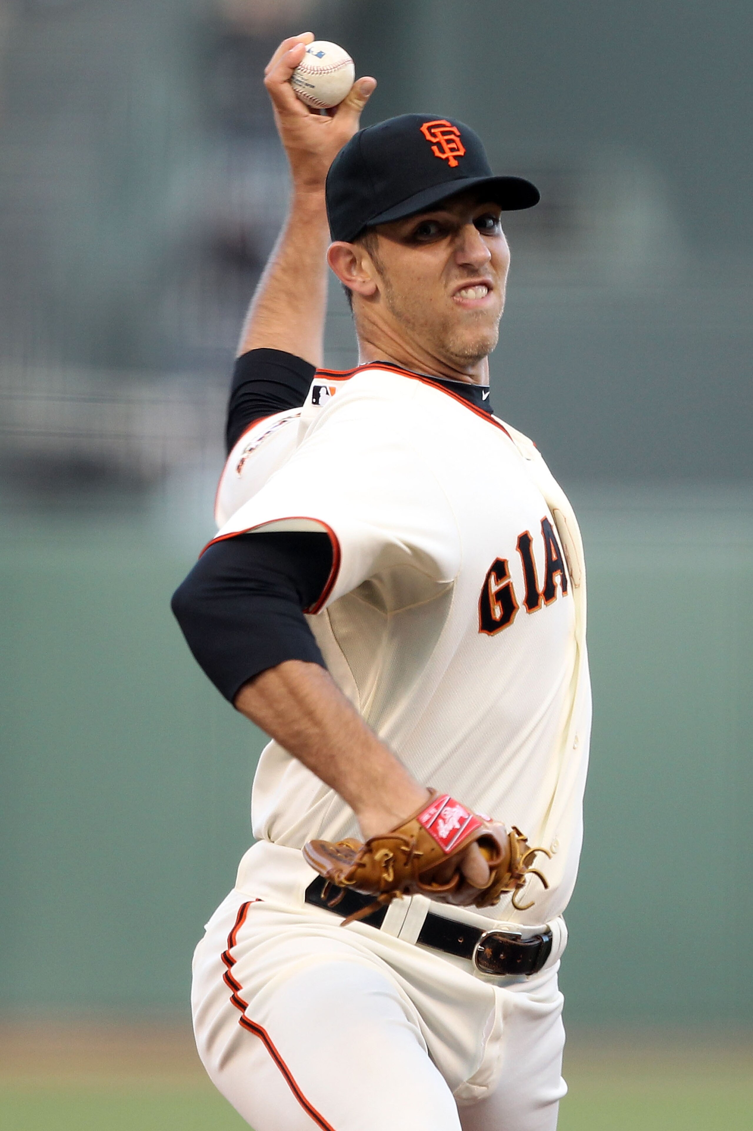 SAN FRANCISCO - OCTOBER 20:  Madison Bumgarner #40 of the San Francisco Giants throws a pitch against the Philadelphia Phillies in the first inning of Game Four of the NLCS during the 2010 MLB Playoffs at AT&T Park on October 20, 2010 in San Francisco, Ca