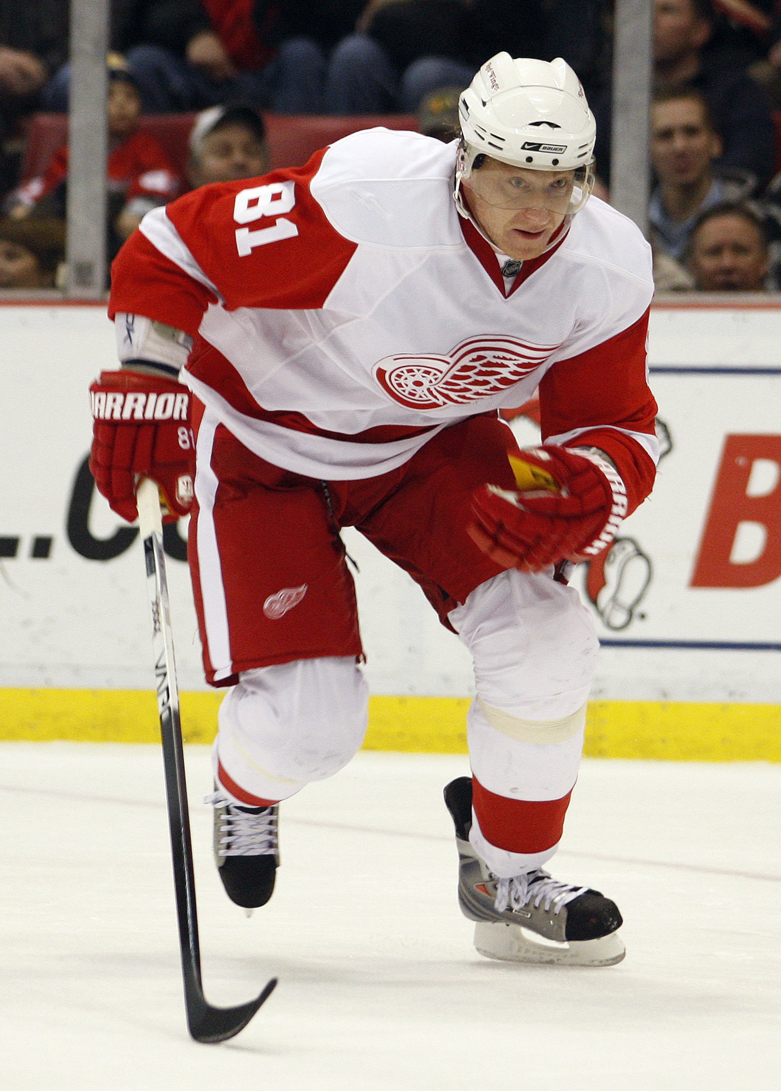 DETROIT, MI - DECEMBER 6: Marian Hossa #81 of the Detroit Red Wings skates in a game against the Chicago Black Hawks on December 6, 2008 at the Joe Louis Arena in Detroit, Michigan. The Wings defeated the Hawks 5-4 in a overtime shootout. (Photo by Claus DETROIT, MI - DECEMBER 6: Marian Hossa #81 of the Detroit Red Wings skates in a game against the Chicago Black Hawks on December 6, 2008 at the Joe Louis Arena in Detroit, Michigan. The Wings defeated the Hawks 5-4 in a overtime shootout. (Photo by Claus