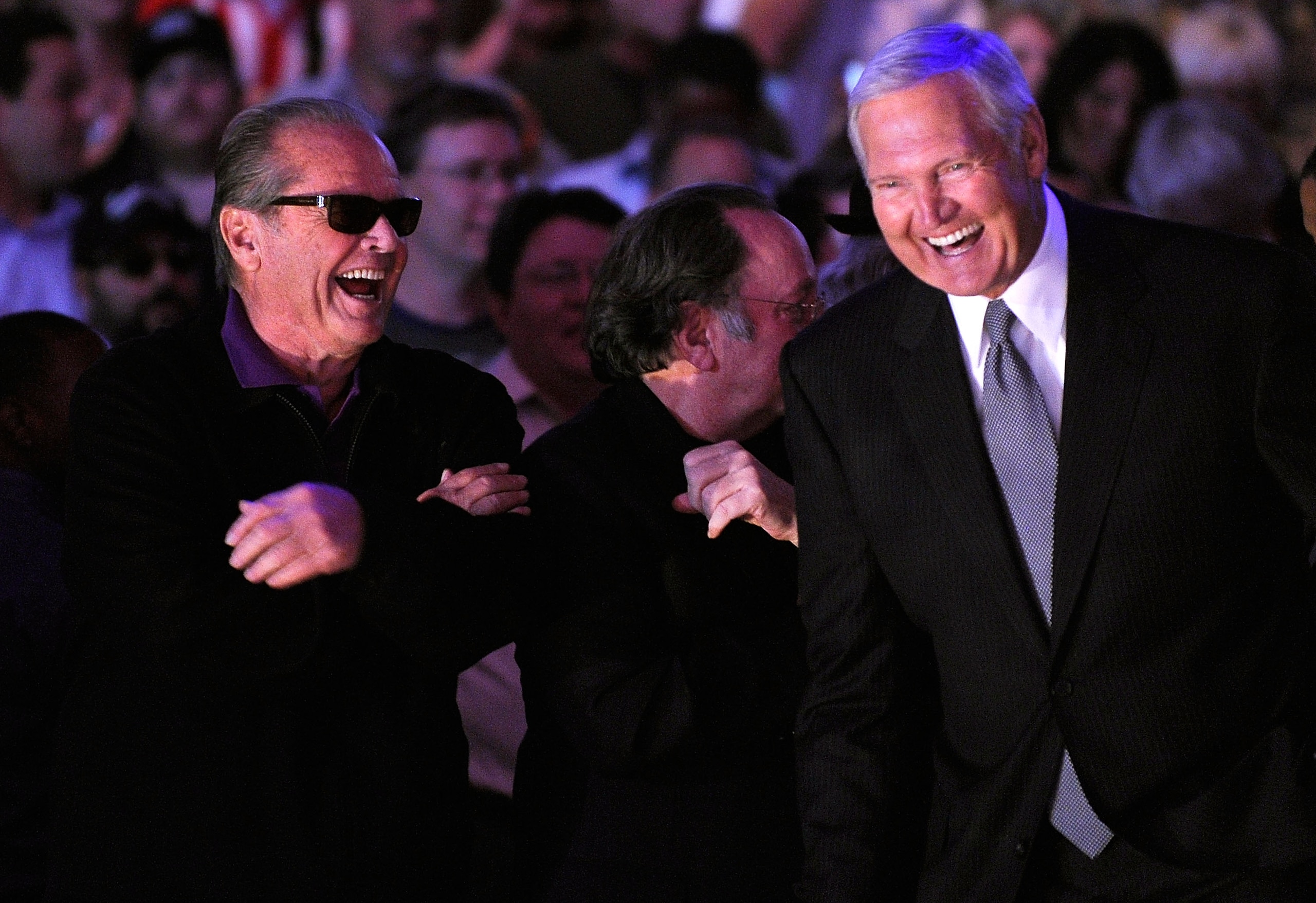 LOS ANGELES, CA - OCTOBER 27:  Jack Nicholson (L) and Lakers legend Jerry West (R) share a laugh during the Los Angeles Lakers championship ring ceremony before the season opening game against the Los Angeles Clippers at Staples Center on October 27, 2009