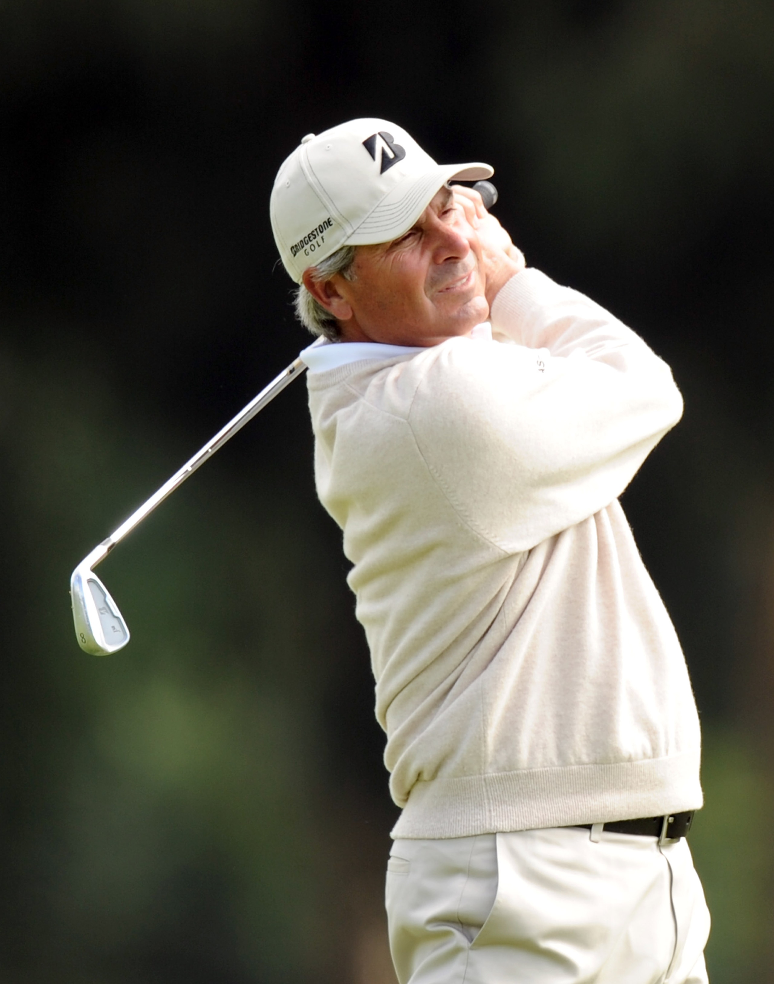 PACIFIC PALISADES, CA - FEBRUARY 19:  Fred Couples hits a second shot on the third hole during the third round of the Northern Trust Open at the Riviera Contry Club on February 19, 2011 in Pacific Palisades, California.  (Photo by Harry How/Getty Images)