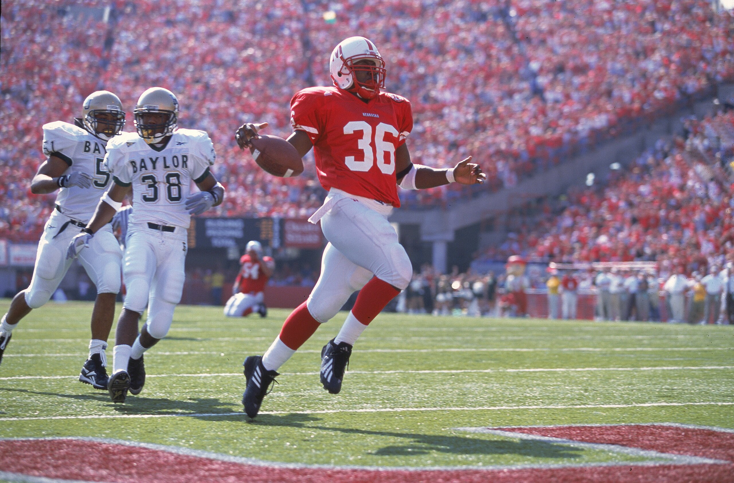 21 Oct 2000: Correll Buckhalter #36 of the Nebraska Cornhuskers makes a touchdown during the game against the Baylor Bears at the Memorial Stadium in Lincoln, Nebraska. The Cornhuskers defeated the Bears 59-0.Mandatory Credit: Brian Bahr /Allsport 21 Oct 2000: Correll Buckhalter #36 of the Nebraska Cornhuskers makes a touchdown during the game against the Baylor Bears at the Memorial Stadium in Lincoln, Nebraska. The Cornhuskers defeated the Bears 59-0.Mandatory Credit: Brian Bahr /Allsport
