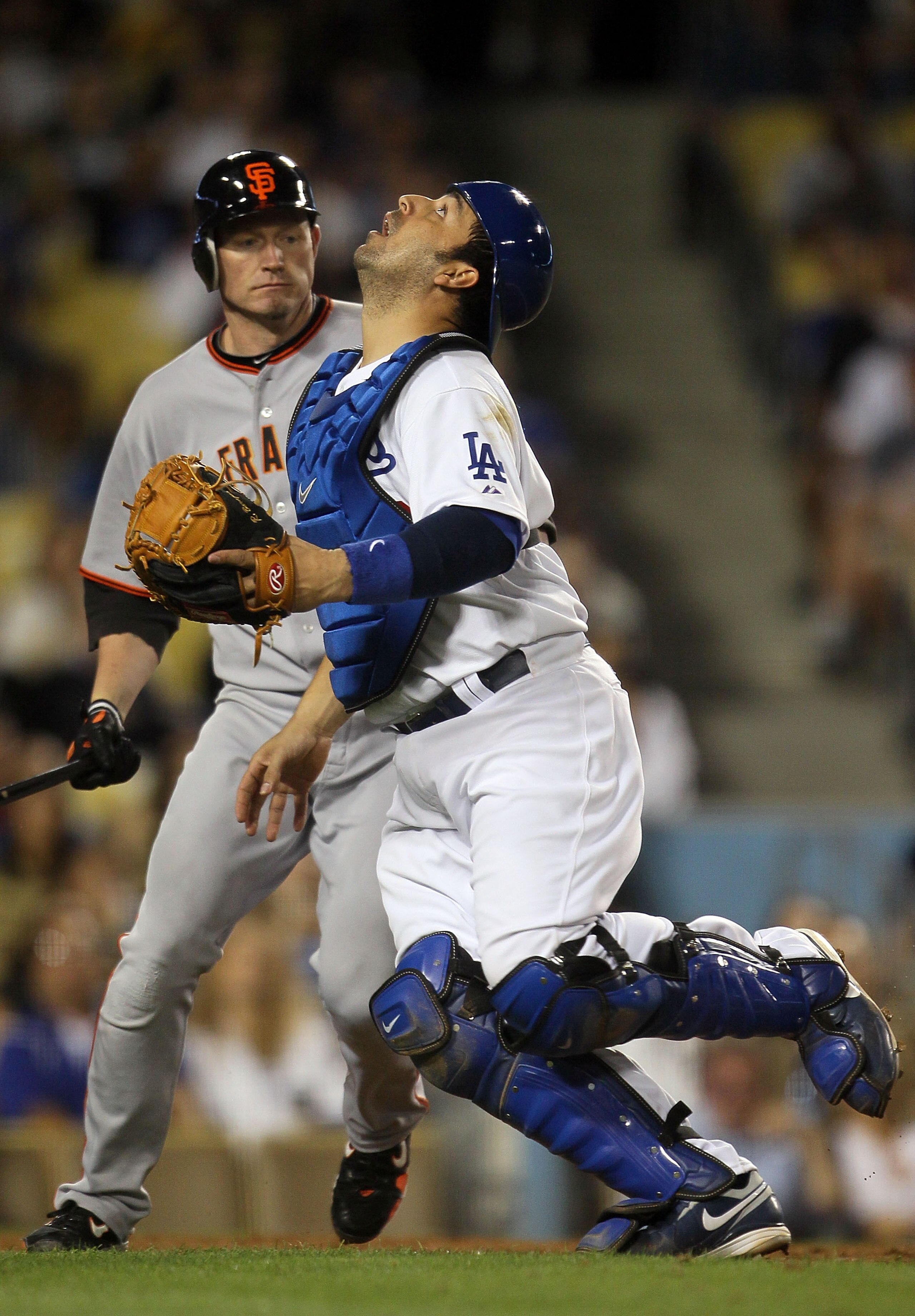LOS ANGELES, CA - SEPTEMBER 04:  Catcher Rod Barajas #28 of the Los Angeles Dodgers plays against the San Francisco Giants during the game at Dodger Stadium on September 4, 2010 in Los Angeles, California.  (Photo by Jeff Gross/Getty Images)