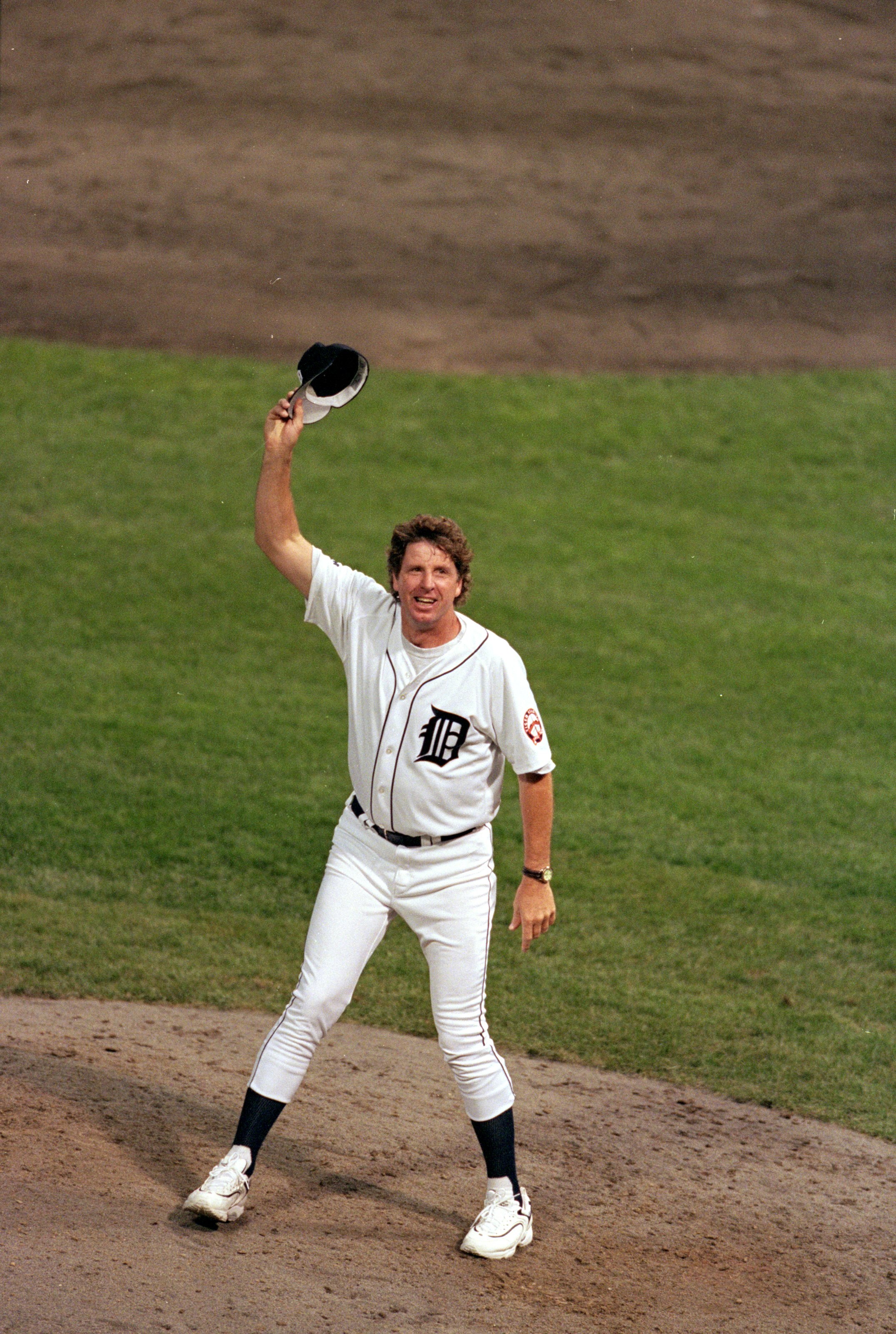 27 Sep 1999: Mark Fidrych waves to the crowd during the last game played at the Tiger Stadium against the Kansas City Royals in Detroit, Michigan. The Tigers defeated the Royals 8-2. Mandatory Credit: Ezra O. Shaw  /Allsport
