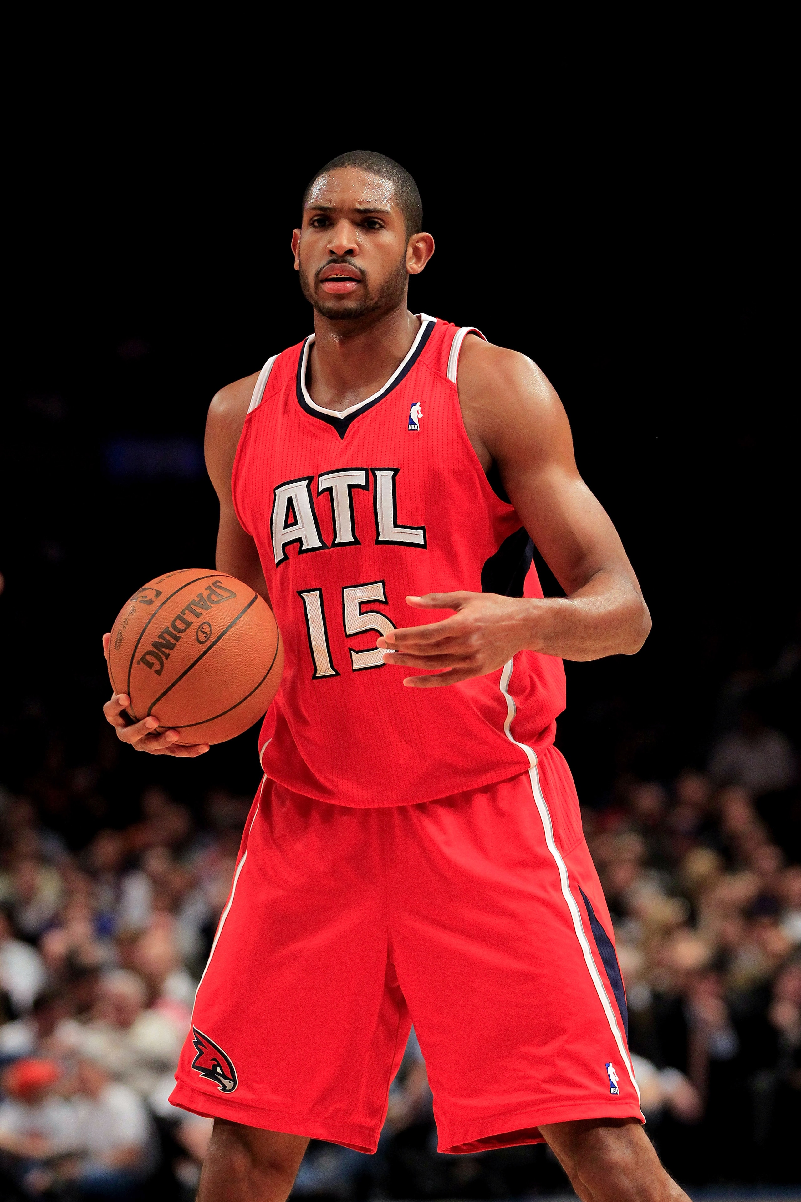 NEW YORK, NY - FEBRUARY 16:  Al Horford #15 of the Atlanta Hawks on the court against the New York Knicks at Madison Square Garden on February 16, 2011 in New York City. NOTE TO USER: User expressly acknowledges and agrees that, by downloading and/or usin