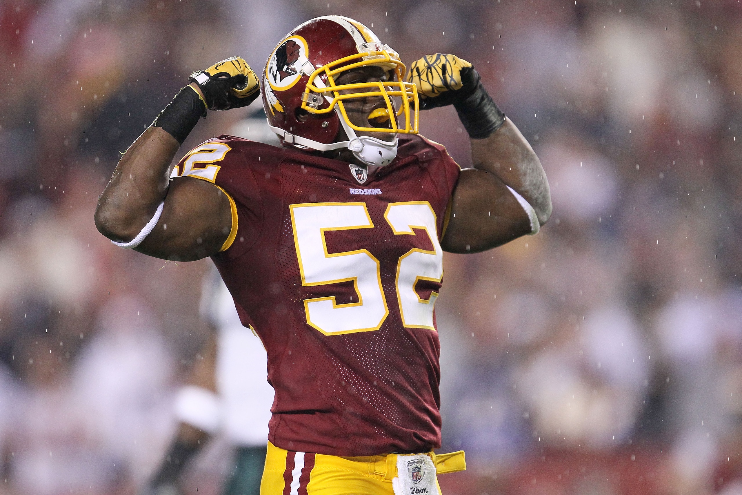 LANDOVER, MD - NOVEMBER 15: Rocky McIntosh #52 of the Washington Redskins celebrates after sacking Michael Vick #7 of the Philadelphia Eagles on November 15, 2010 at FedExField in Landover, Maryland.  (Photo by Chris McGrath/Getty Images)