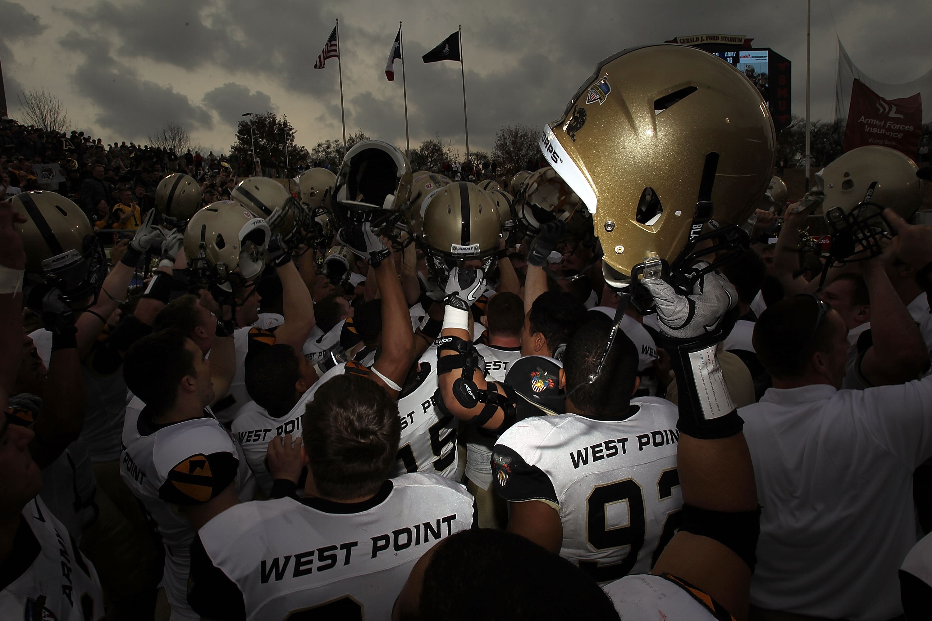 DALLAS, TX - DECEMBER 30: The Army Black Knights celebrate a 16-14 win against the SMU Mustangs during the Bell Helicopter Armed Forces Bowl at Gerald J. Ford Stadium on December 30, 2010 in Dallas, Texas. (Photo by Ronald Martinez/Getty Images) DALLAS, TX - DECEMBER 30: The Army Black Knights celebrate a 16-14 win against the SMU Mustangs during the Bell Helicopter Armed Forces Bowl at Gerald J. Ford Stadium on December 30, 2010 in Dallas, Texas. (Photo by Ronald Martinez/Getty Images)