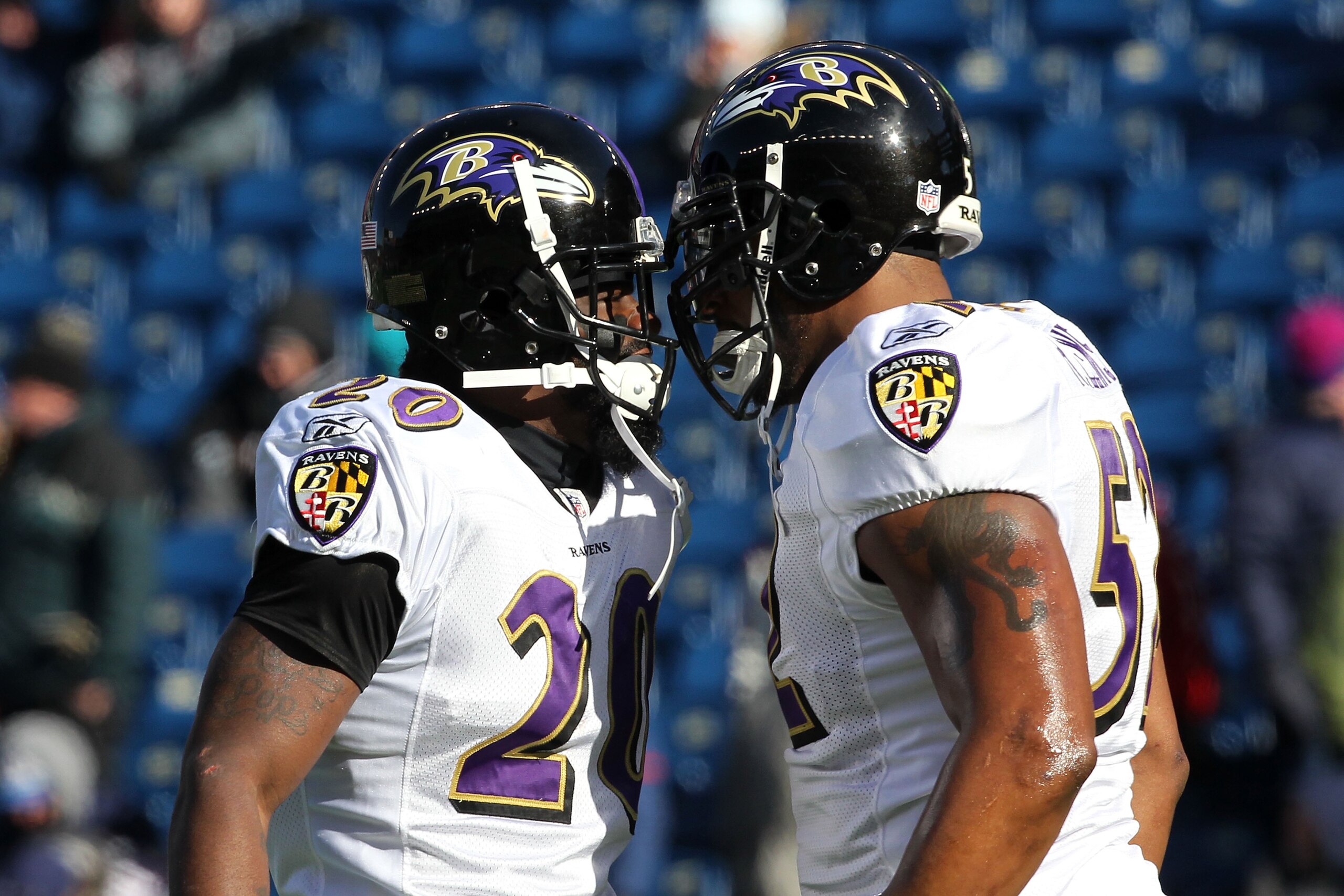 FOXBORO, MA - JANUARY 10:  (L-R) Ed Reed #20 and Ray Lewis #52 of the Baltimore Ravens warm up against the New England Patriots during the 2010 AFC wild-card playoff game at Gillette Stadium on January 10, 2010 in Foxboro, Massachusetts.  (Photo by Jim Ro