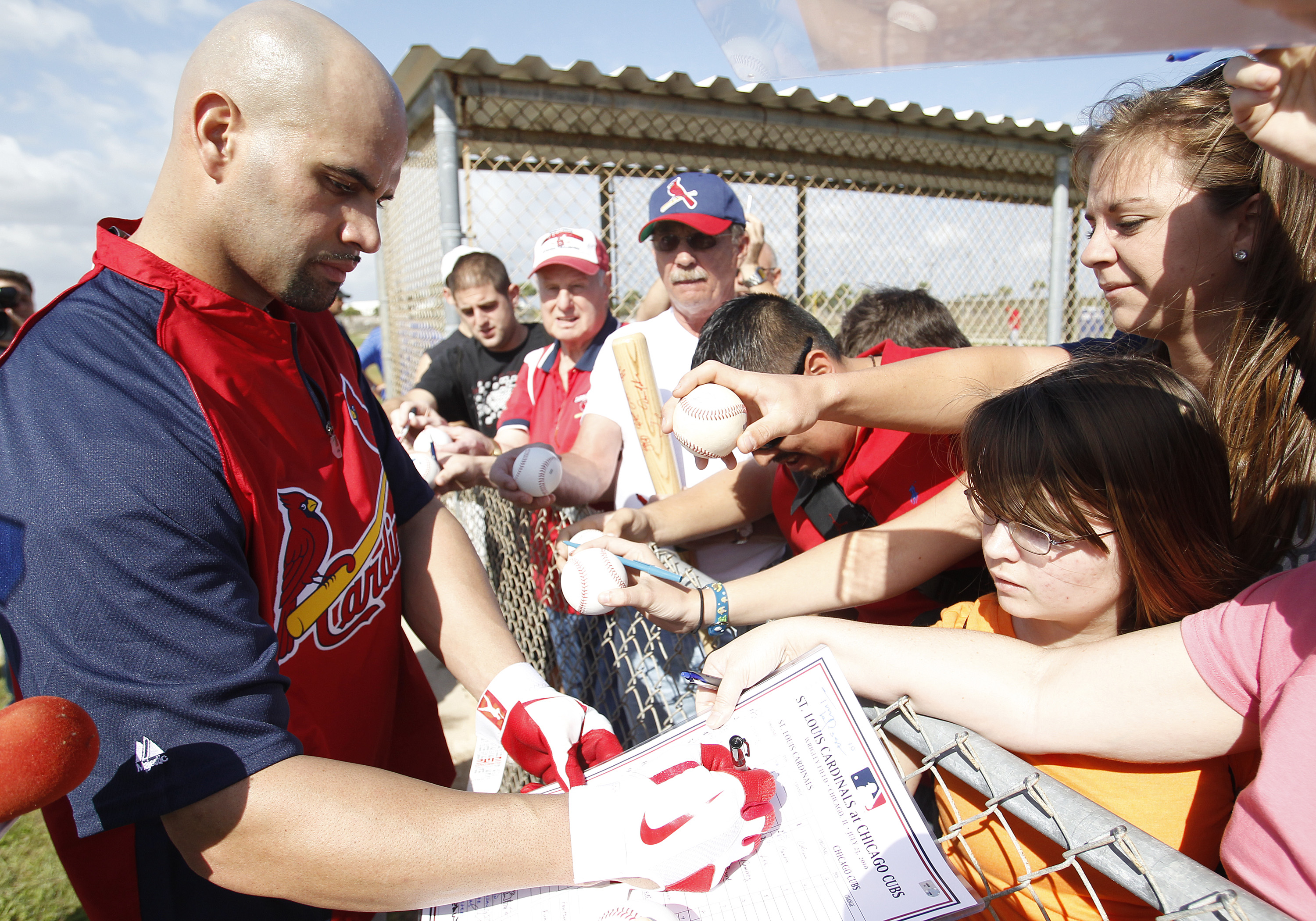 Smith: As Albert Pujols proved, MLB's monster contracts normally a bust