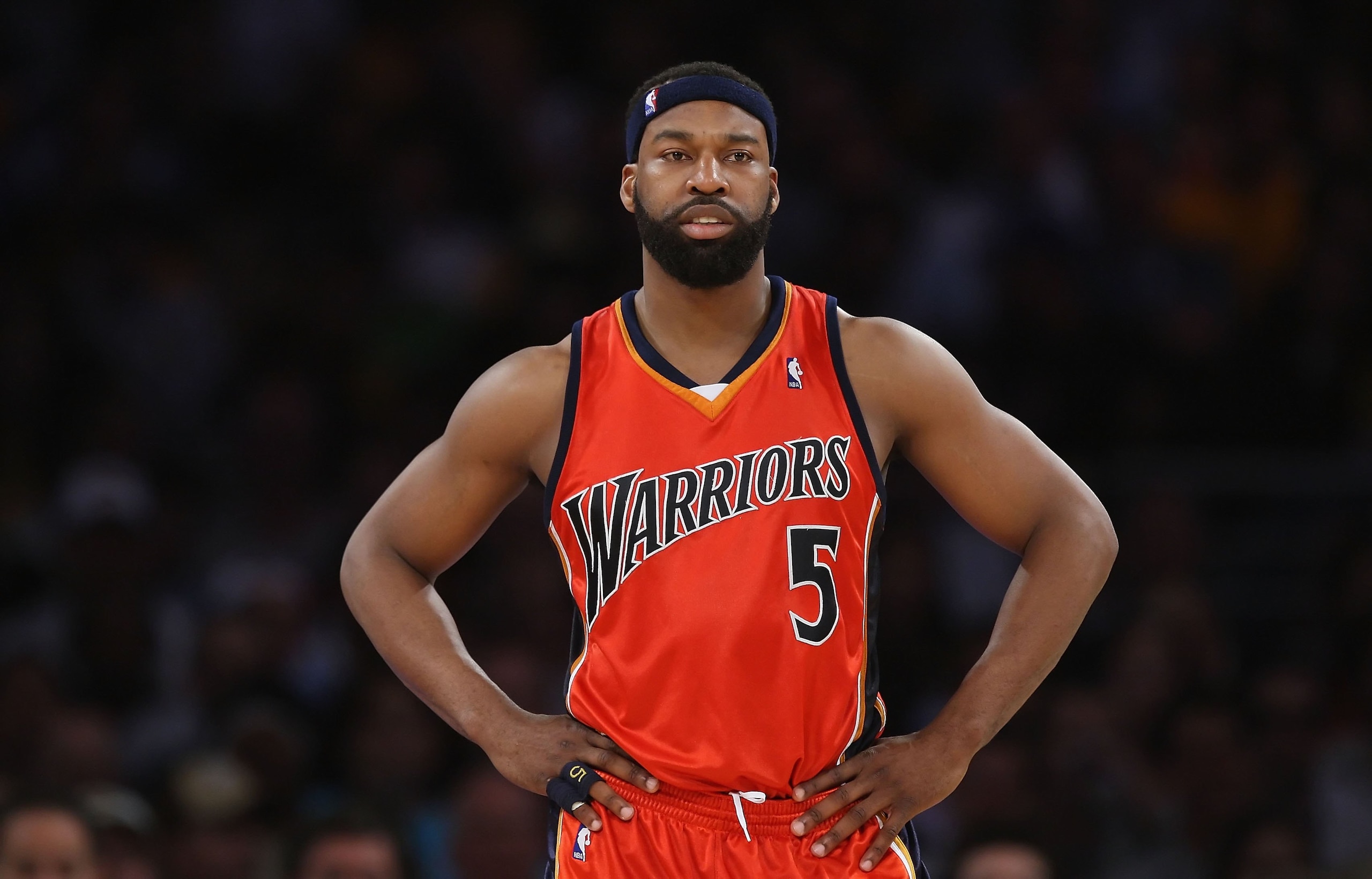 LOS ANGELES, CA - MARCH 23: Baron Davis #5 of the Golden State Warriors looks on during the game against the Los Angeles Lakers at Staples Center on March 23, 2008 in Los Angeles, California. NOTE TO USER: User expressly acknowledges and agrees that, by LOS ANGELES, CA - MARCH 23: Baron Davis #5 of the Golden State Warriors looks on during the game against the Los Angeles Lakers at Staples Center on March 23, 2008 in Los Angeles, California. NOTE TO USER: User expressly acknowledges and agrees that, by