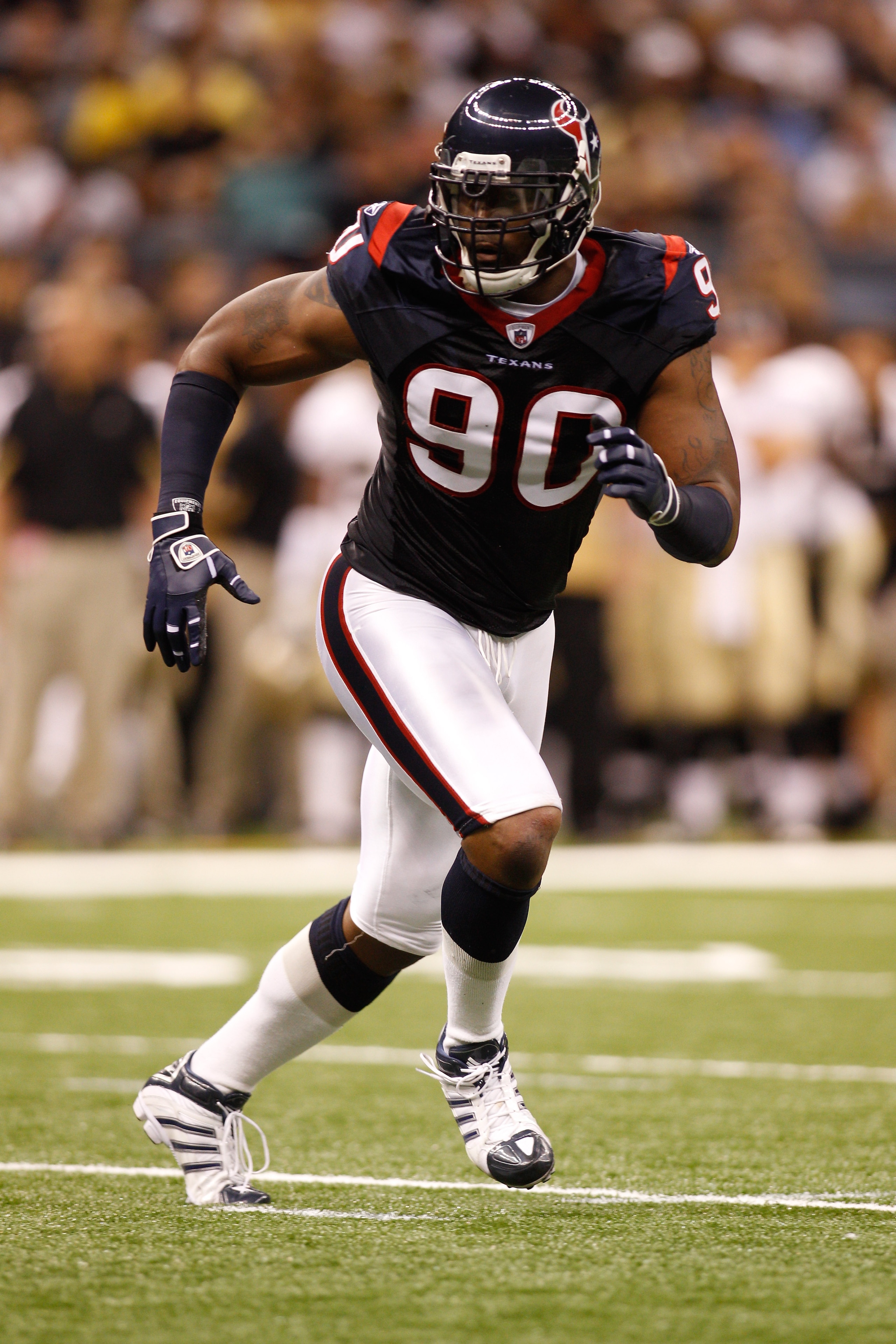 NEW ORLEANS - AUGUST 21: Mario Williams #90 of the Houston Texans in action during the game against the New Orleans Saints at the Louisiana Superdome on August 21, 2010 in New Orleans, Louisiana. (Photo by Chris Graythen/Getty Images) NEW ORLEANS - AUGUST 21: Mario Williams #90 of the Houston Texans in action during the game against the New Orleans Saints at the Louisiana Superdome on August 21, 2010 in New Orleans, Louisiana. (Photo by Chris Graythen/Getty Images)