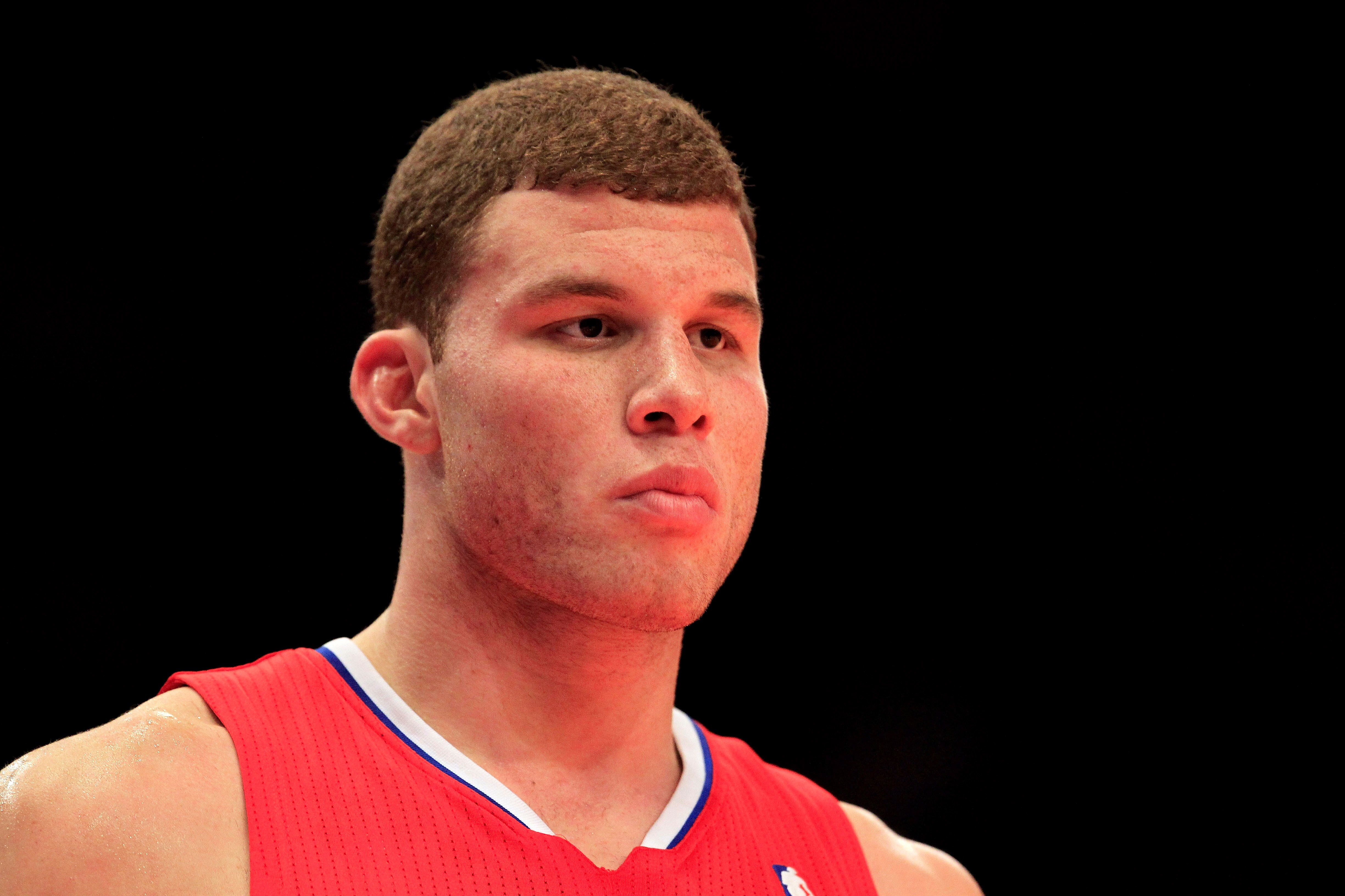 NEW YORK, NY - FEBRUARY 09:  Blake Griffin #32 of the Los Angeles Clippers on the court against the New York Knicks at Madison Square Garden on February 9, 2011 in New York City. NOTE TO USER: User expressly acknowledges and agrees that, by downloading an