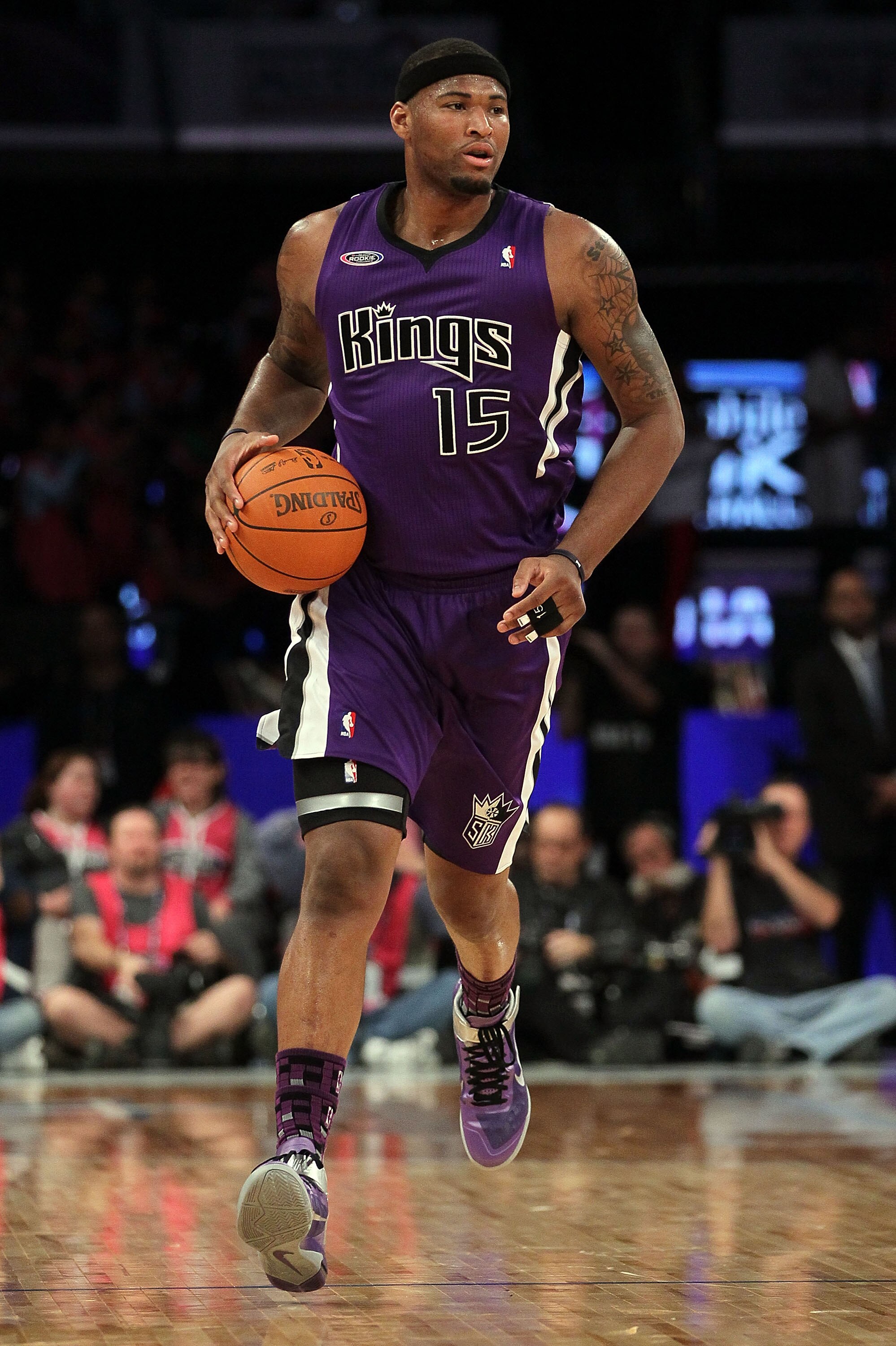 LOS ANGELES, CA - FEBRUARY 18:  DeMarcus Cousins #15 of the Sacramento Kings and the Rookie Team moves the ball in the first half during the T-Mobile Rookie Challenge and Youth Jam at Staples Center on February 18, 2011 in Los Angeles, California.  (Photo