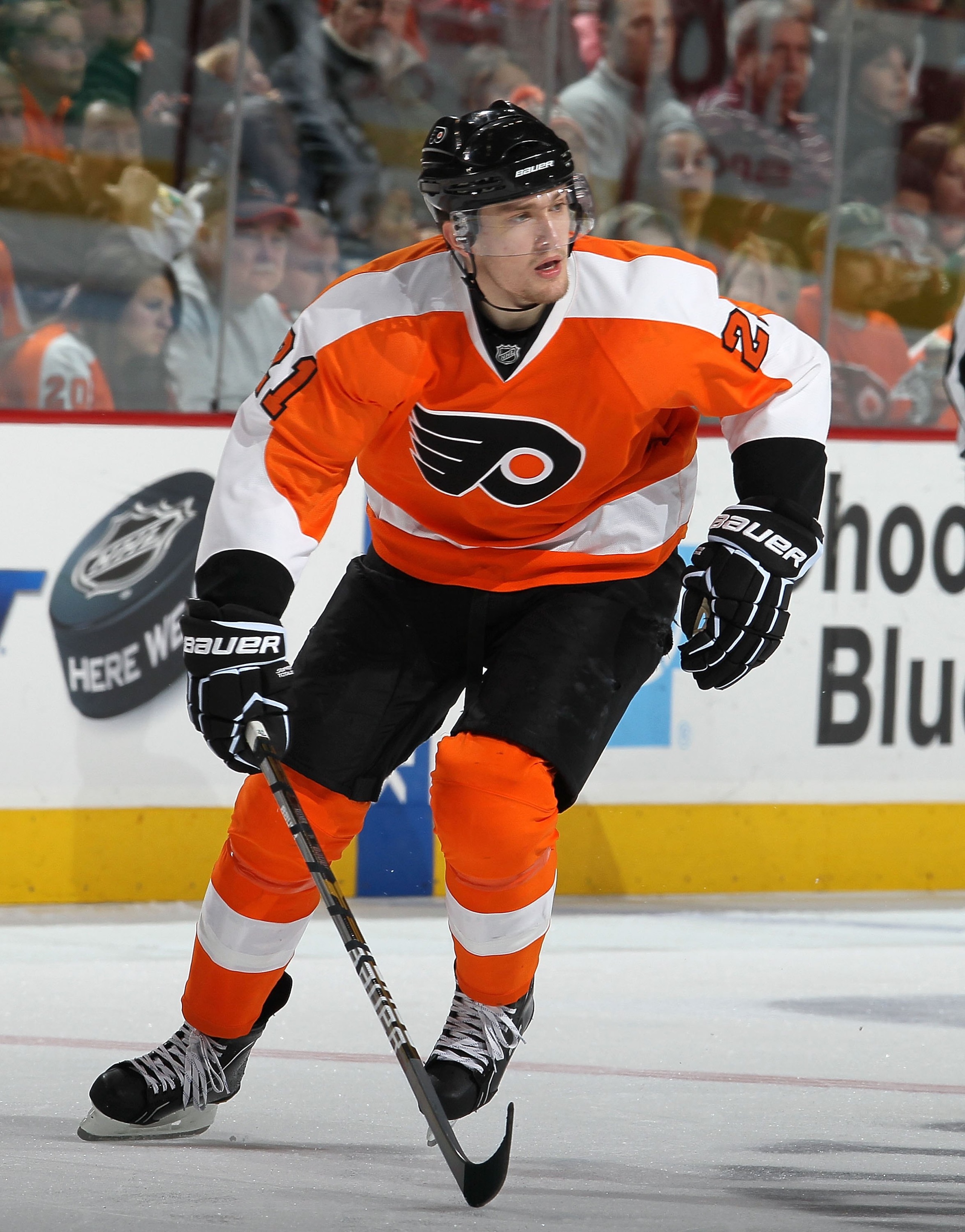 PHILADELPHIA, PA - FEBRUARY 05:  James van Riemsdyk #21 of the Dallas Stars skates against the Philadelphia Flyers on February 5, 2011 at Wells Fargo Center in Philadelphia, Pennsylvania. The Flyers defeated the Stars 3-1.  (Photo by Jim McIsaac/Getty Ima