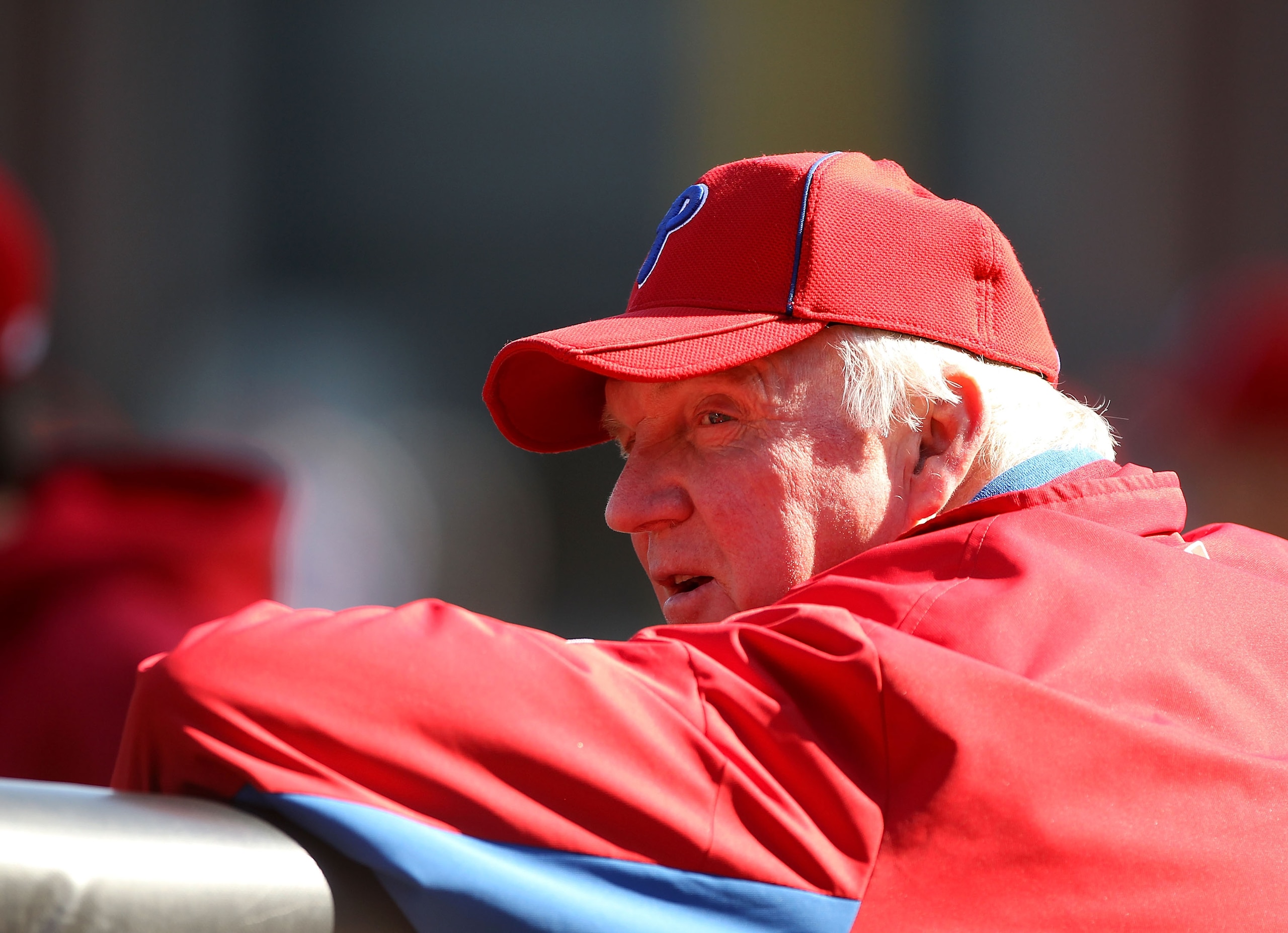 SAN FRANCISCO - OCTOBER 18:  Manager Charlie Manuel of the Philadephia Philles watches his team take batting practice during a workout session for the NLCS at AT&T Park on October 18, 2010 in San Francisco, California.  (Photo by Ezra Shaw/Getty Images)